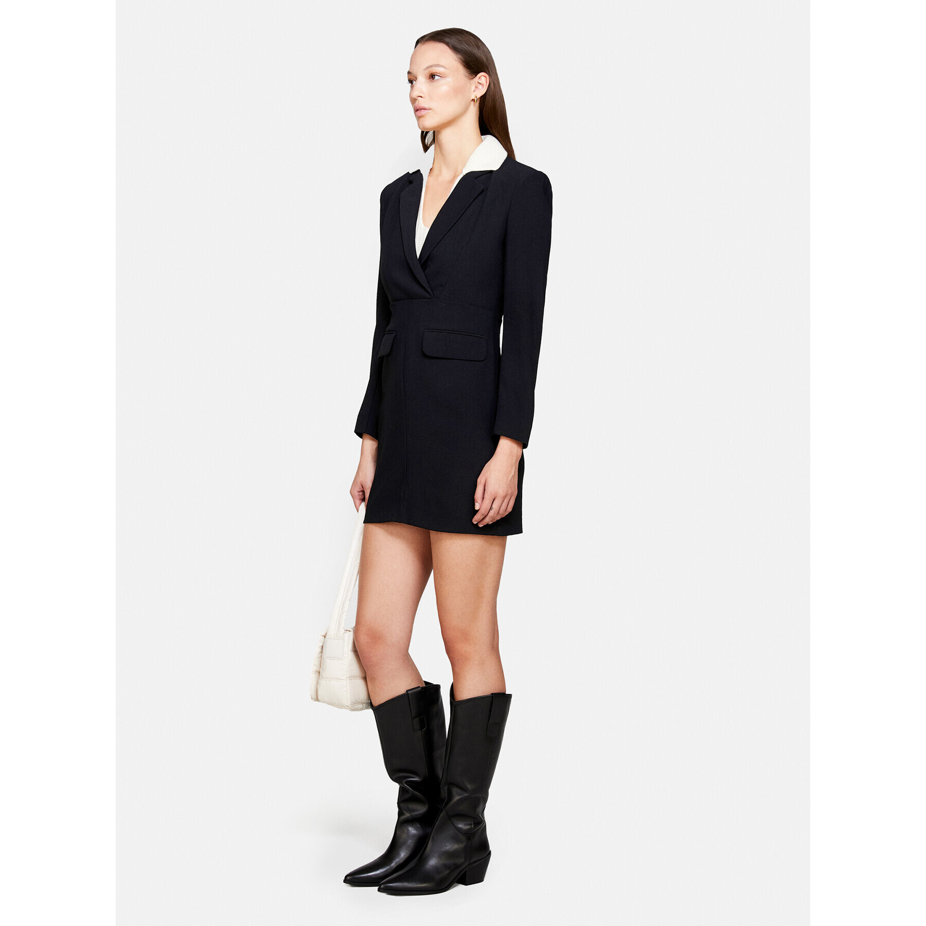 Sisley Ежедневна рокля 4O87LV04J Черен Regular Fit - Pepit.bg