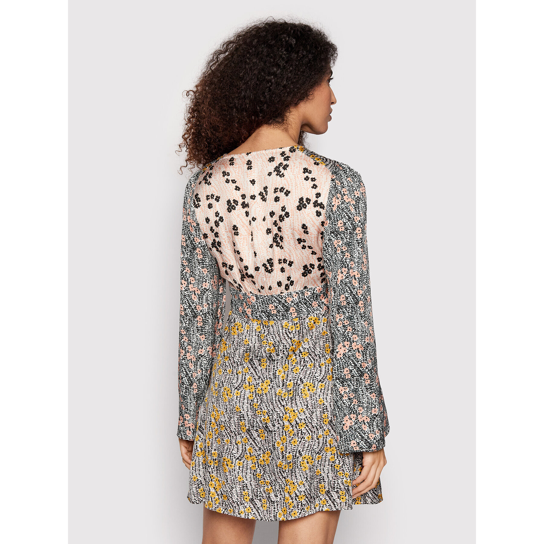 Sisley Ежедневна рокля 4VMALV00G Цветен Regular Fit - Pepit.bg