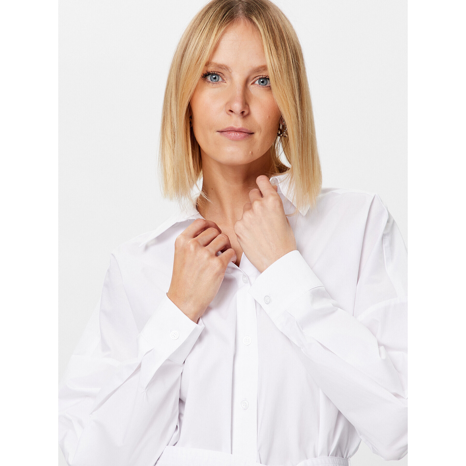 Sisley Ежедневна рокля 4WMELV03G Бял Regular Fit - Pepit.bg
