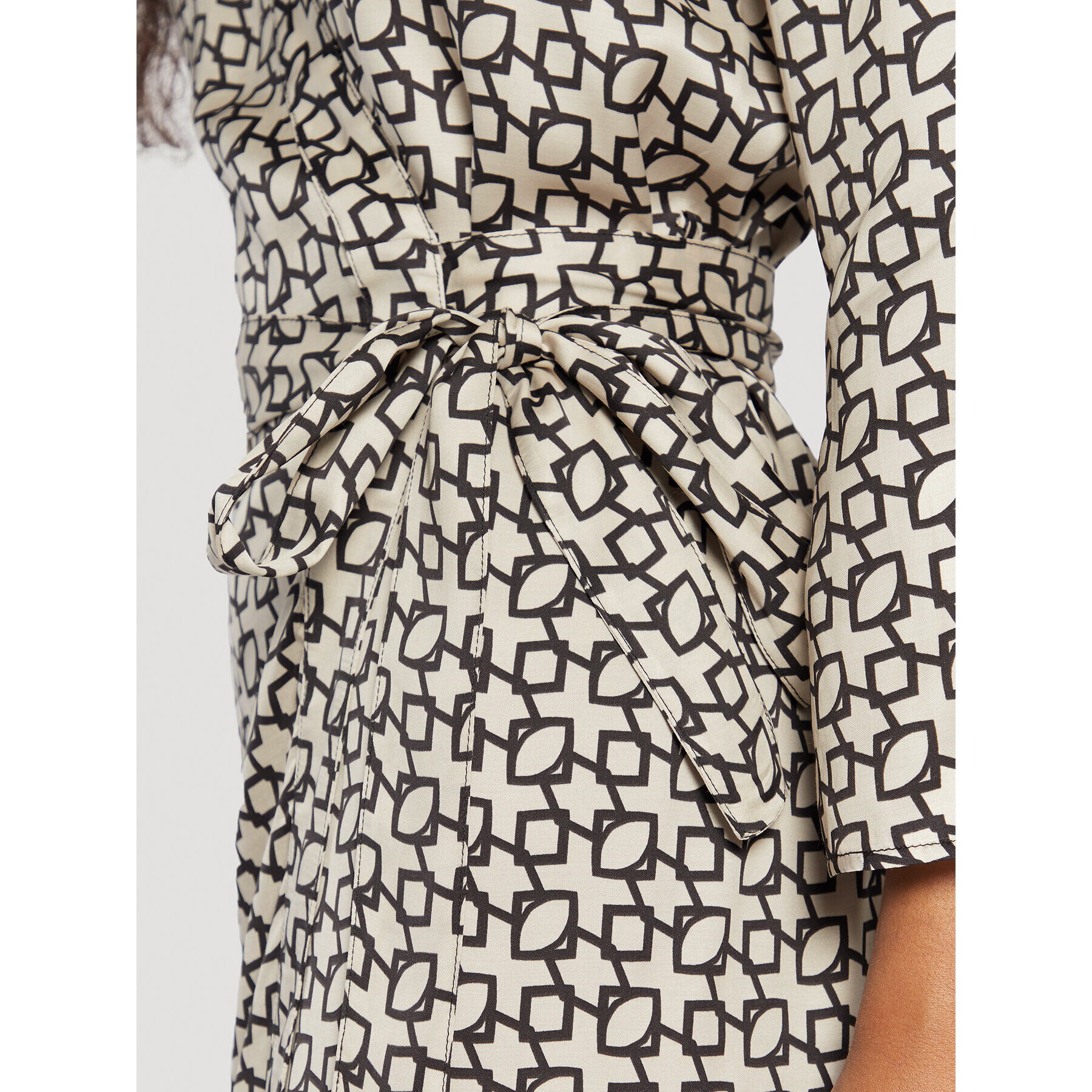 Sisley Коктейлна рокля 4RNPLV01Y Бежов Regular Fit - Pepit.bg