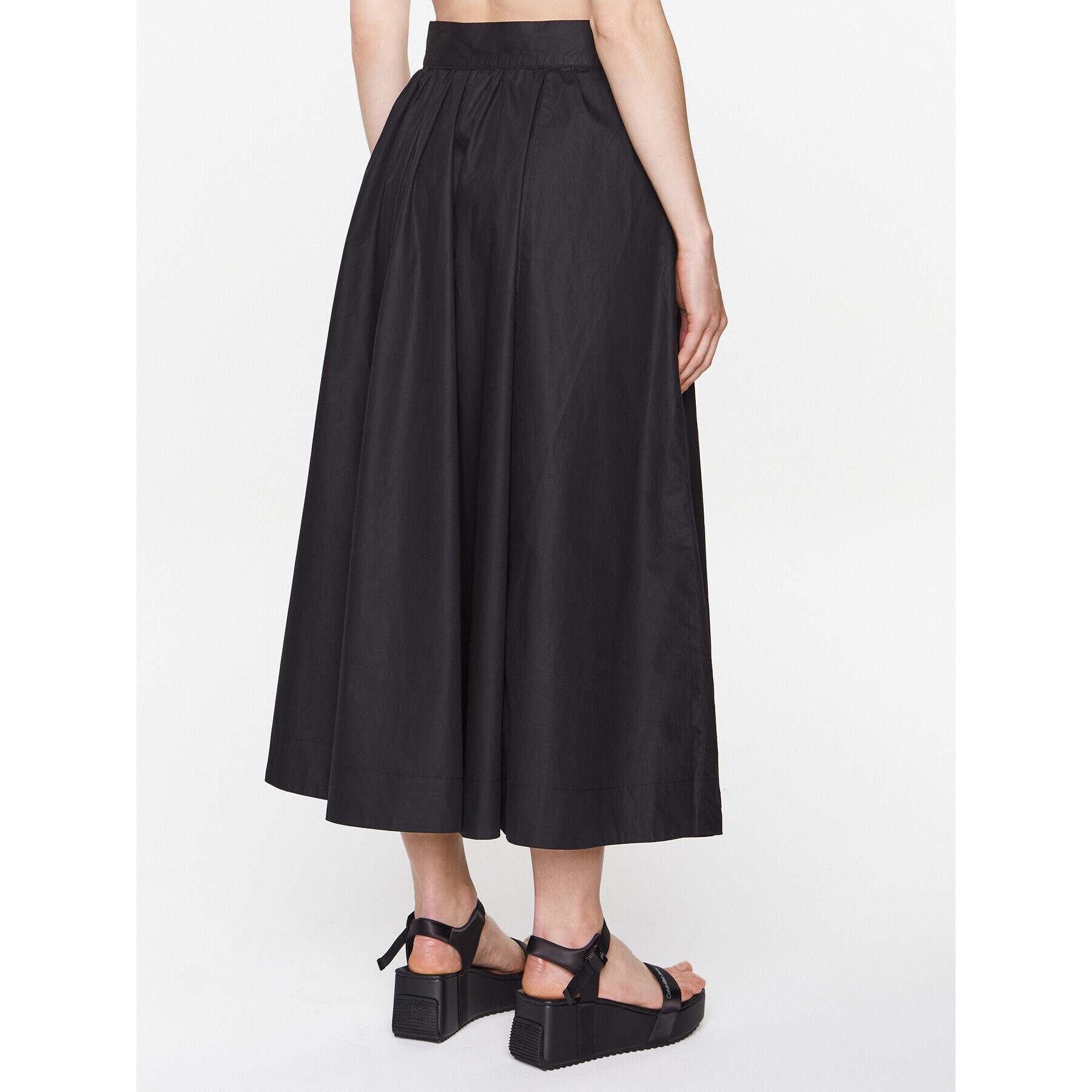 Sisley Пола 41M6L001D Черен Regular Fit - Pepit.bg