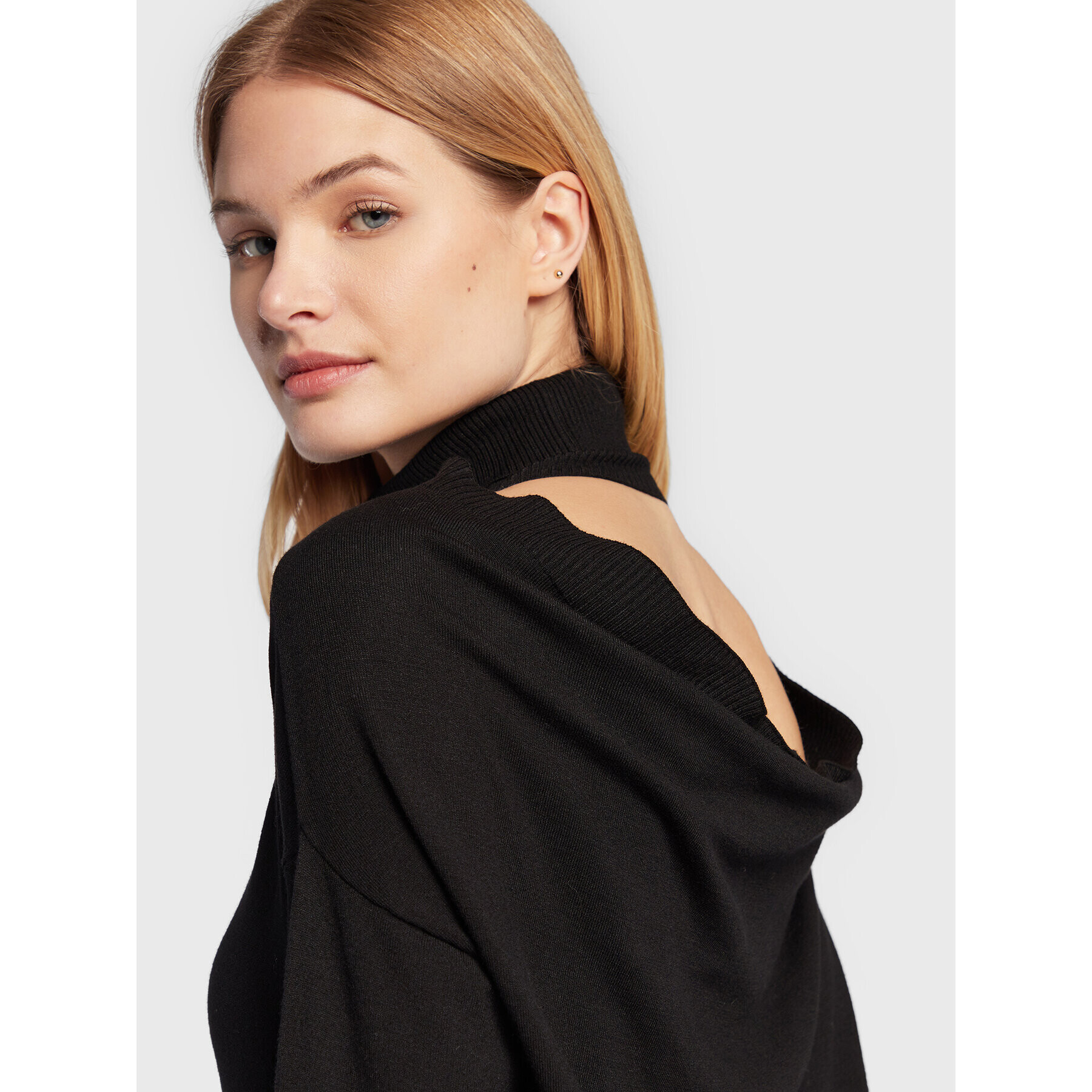Sisley Поло 14ETM200D Черен Relaxed Fit - Pepit.bg