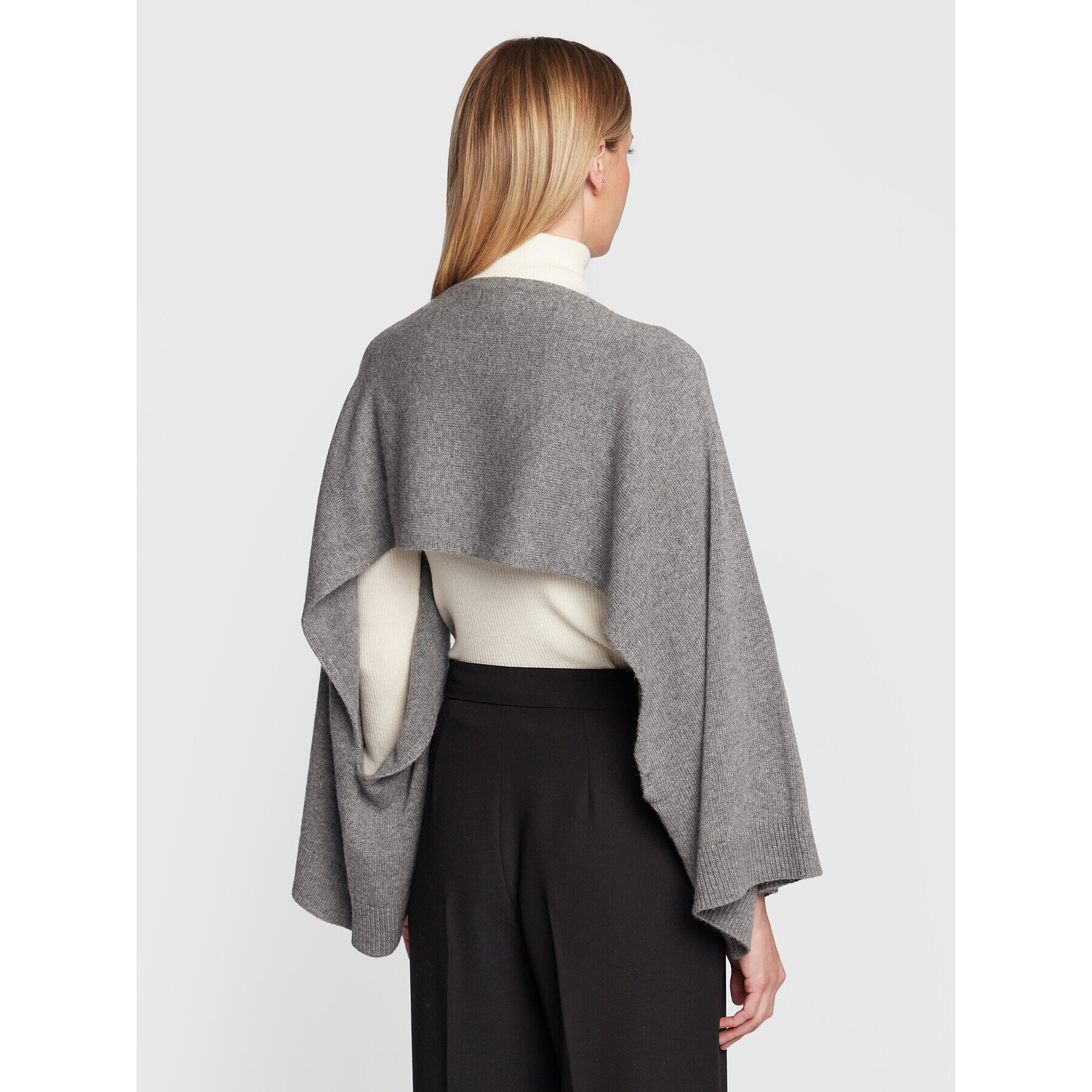 Sisley Пончо 122HMU003 Сив - Pepit.bg