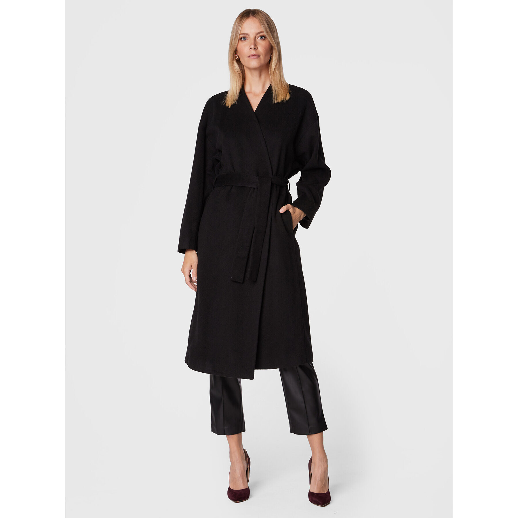 Sisley Преходно палто 2LVTLN00V Черен Oversize - Pepit.bg