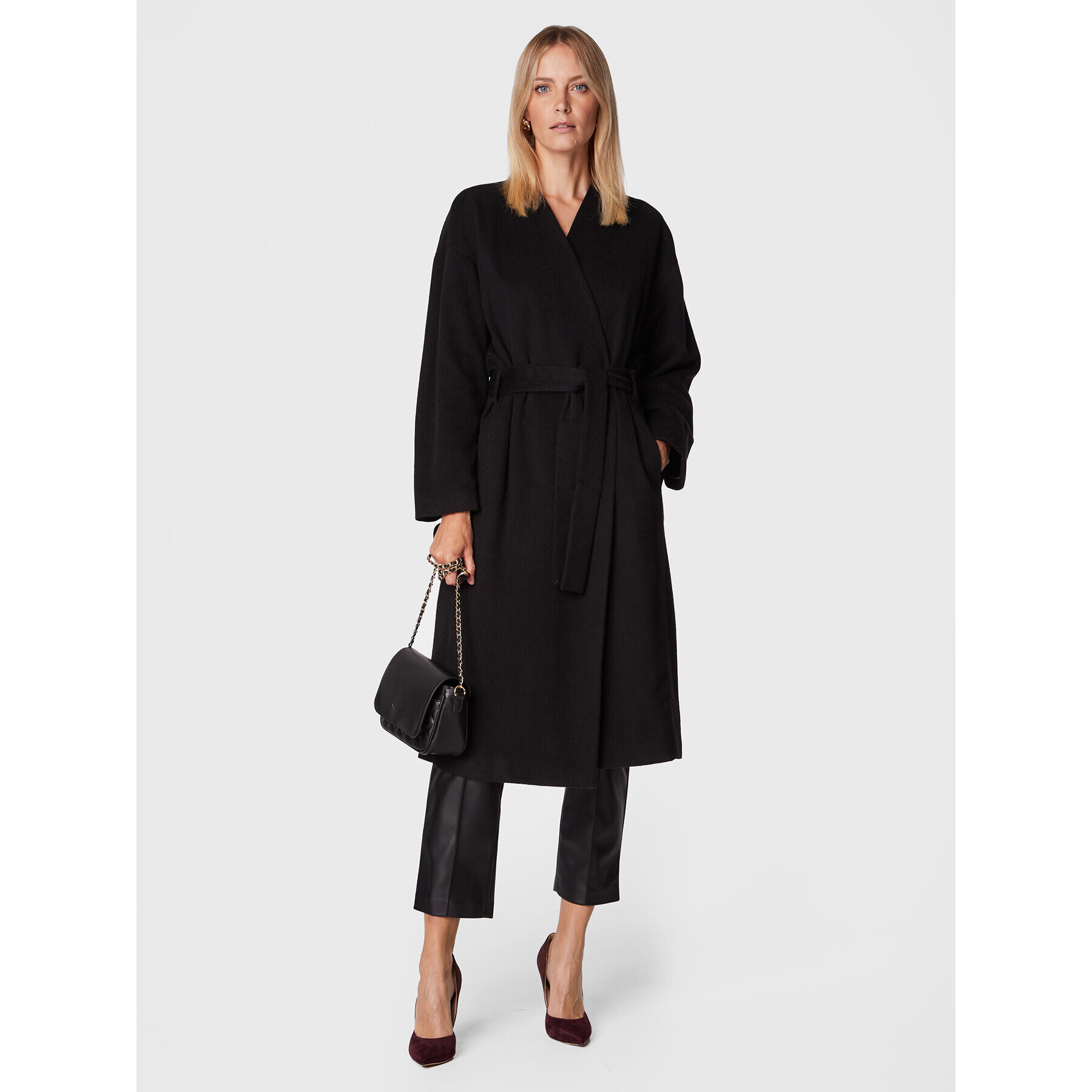 Sisley Преходно палто 2LVTLN00V Черен Oversize - Pepit.bg