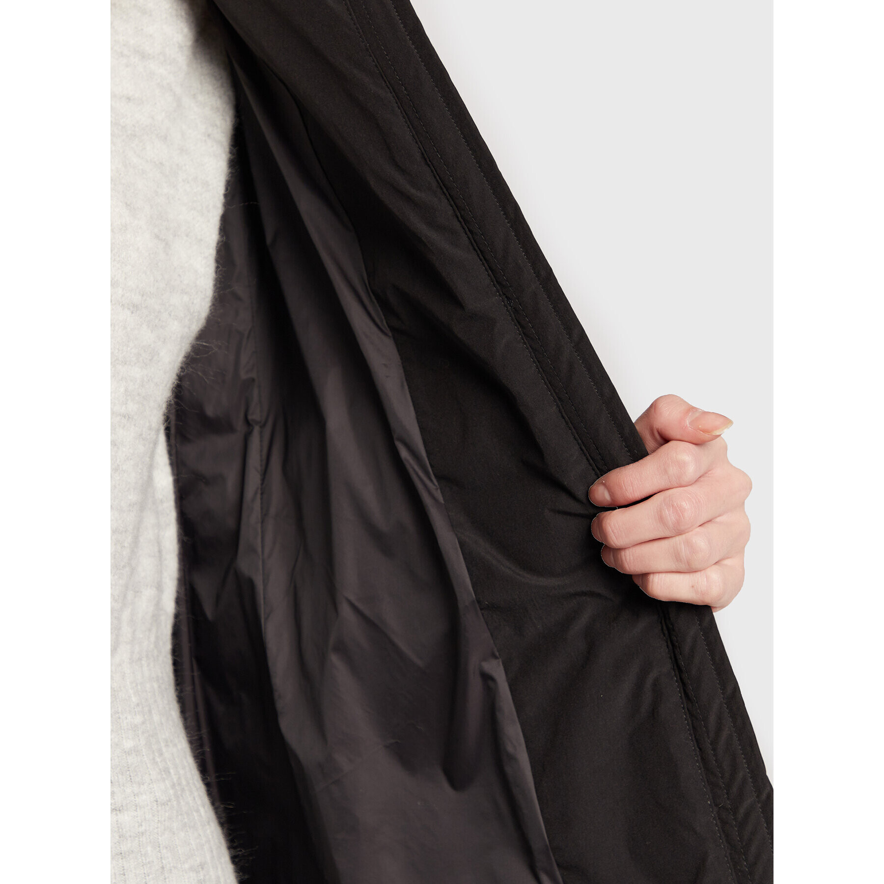 Sisley Пухено яке 24PWLN012 Черен Regular Fit - Pepit.bg