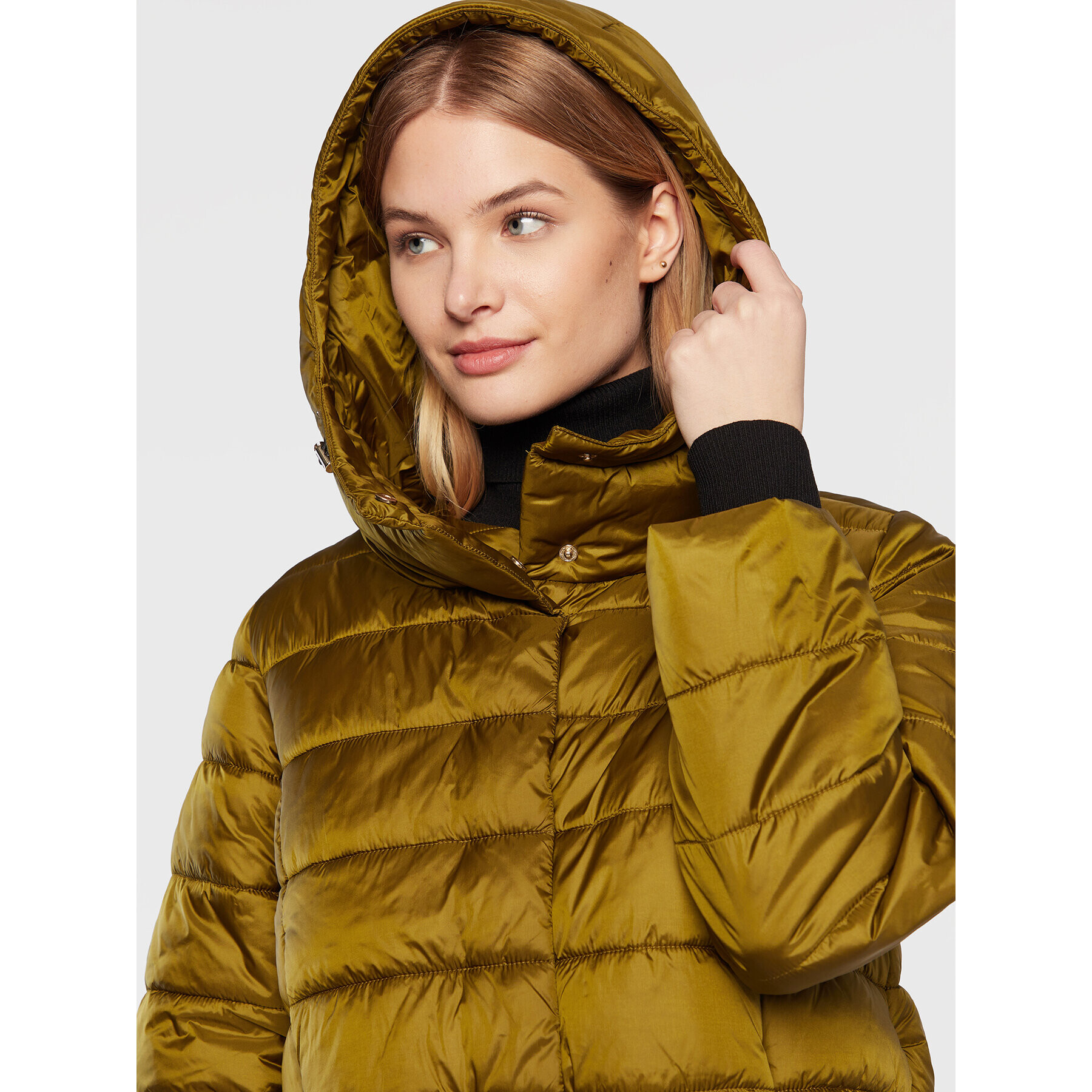 Sisley Пухено яке 20JBLN00Z Зелен Regular Fit - Pepit.bg
