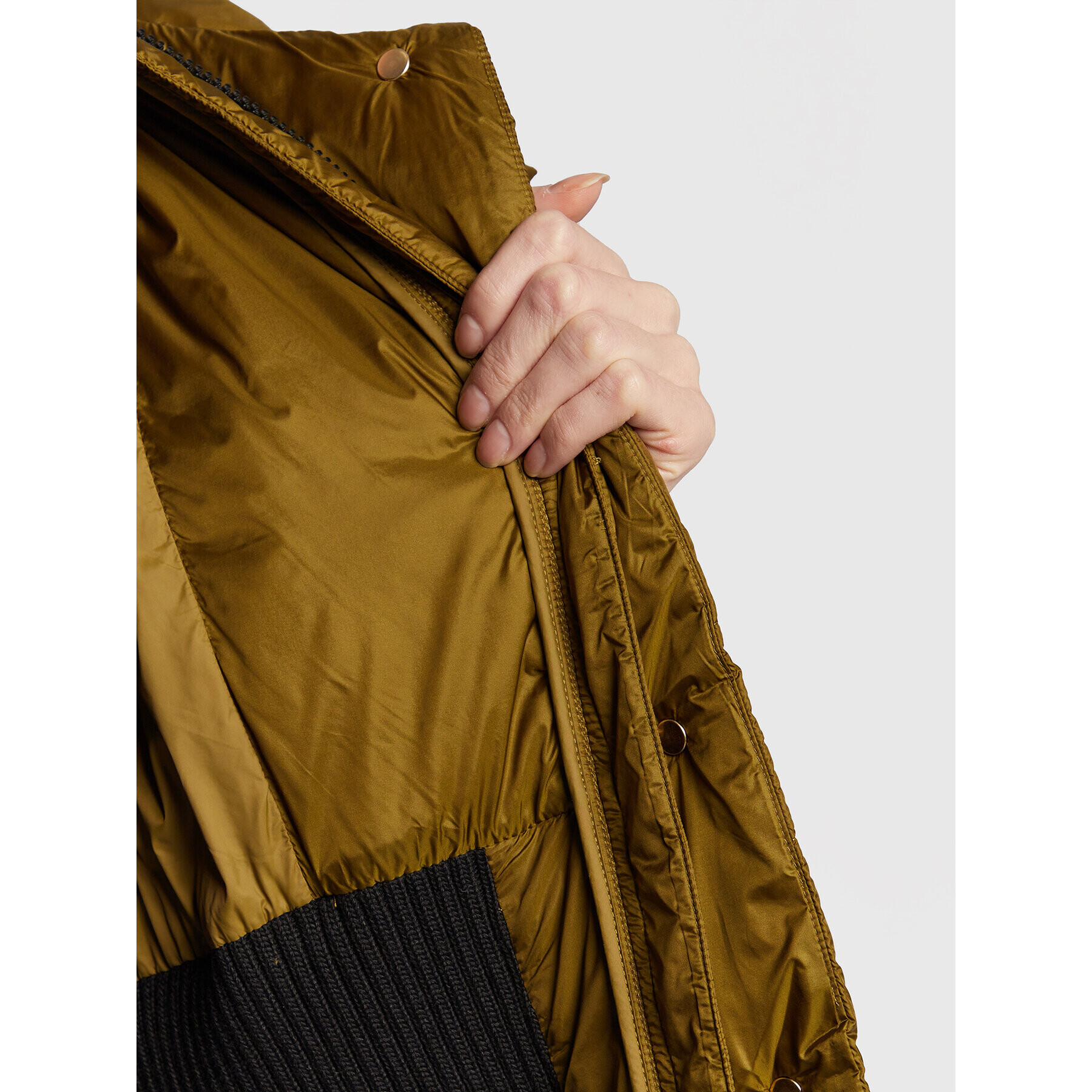Sisley Пухено яке 20JBLN00Z Зелен Regular Fit - Pepit.bg