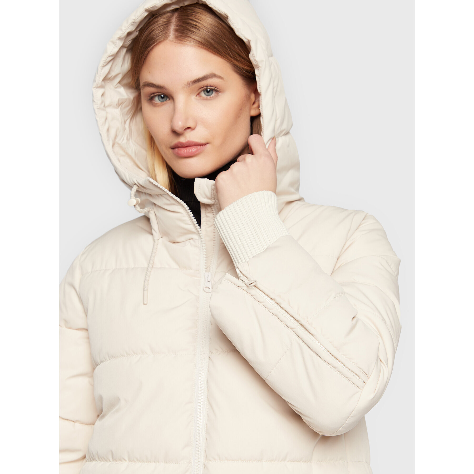 Sisley Пухено яке 24PWLN012 Екрю Regular Fit - Pepit.bg