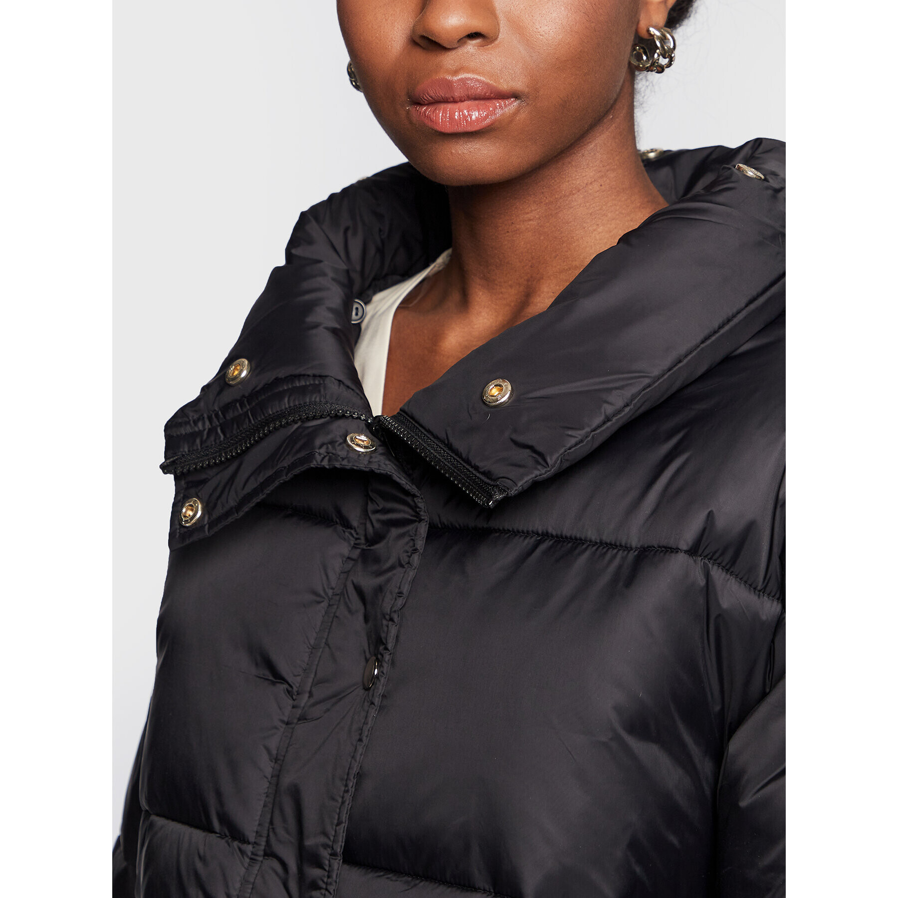 Sisley Пухено яке 2BA2LN01J Черен Oversize - Pepit.bg