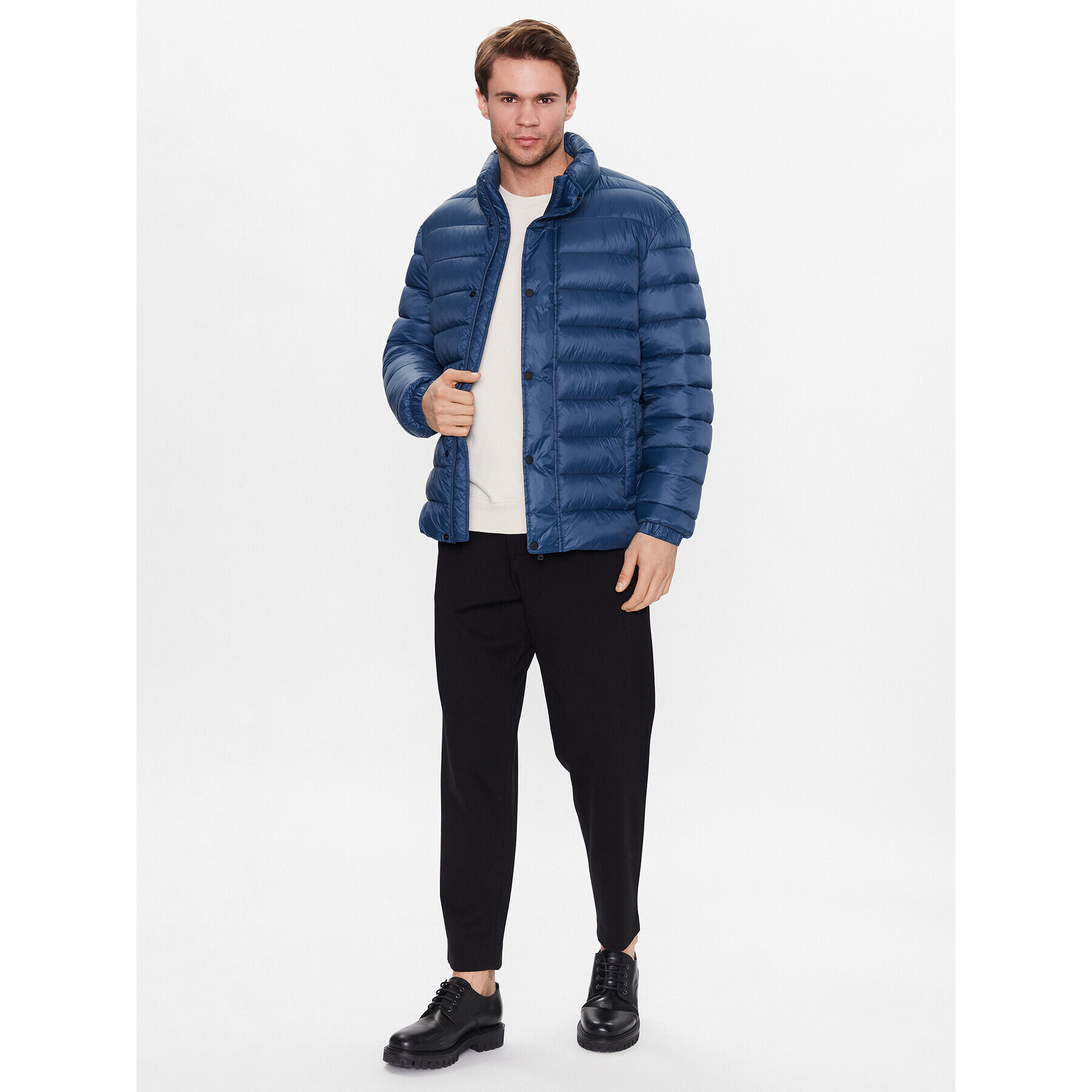 Sisley Пухено яке 2BA2SN01J Син Regular Fit - Pepit.bg