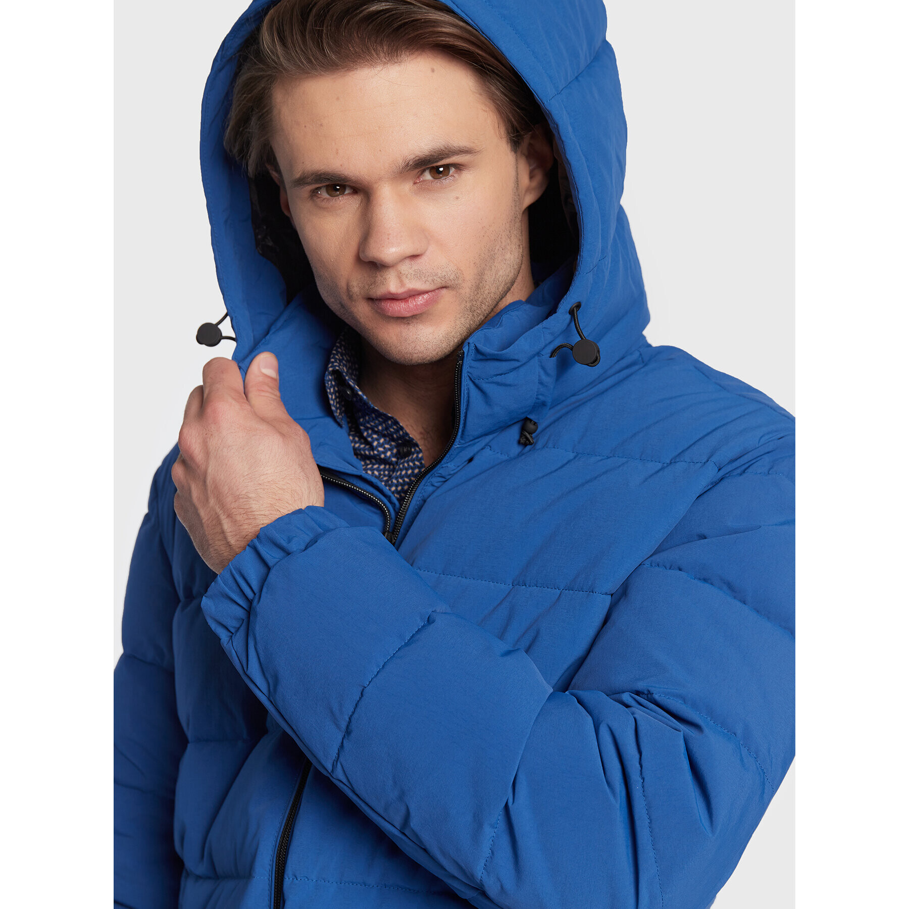 Sisley Пухено яке 2NBWSN014 Син Regular Fit - Pepit.bg