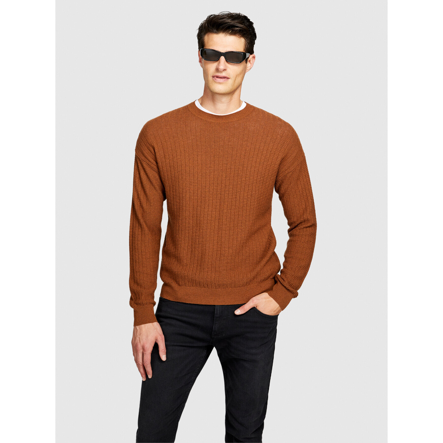 Sisley Пуловер 1041T102A Кафяв Regular Fit - Pepit.bg