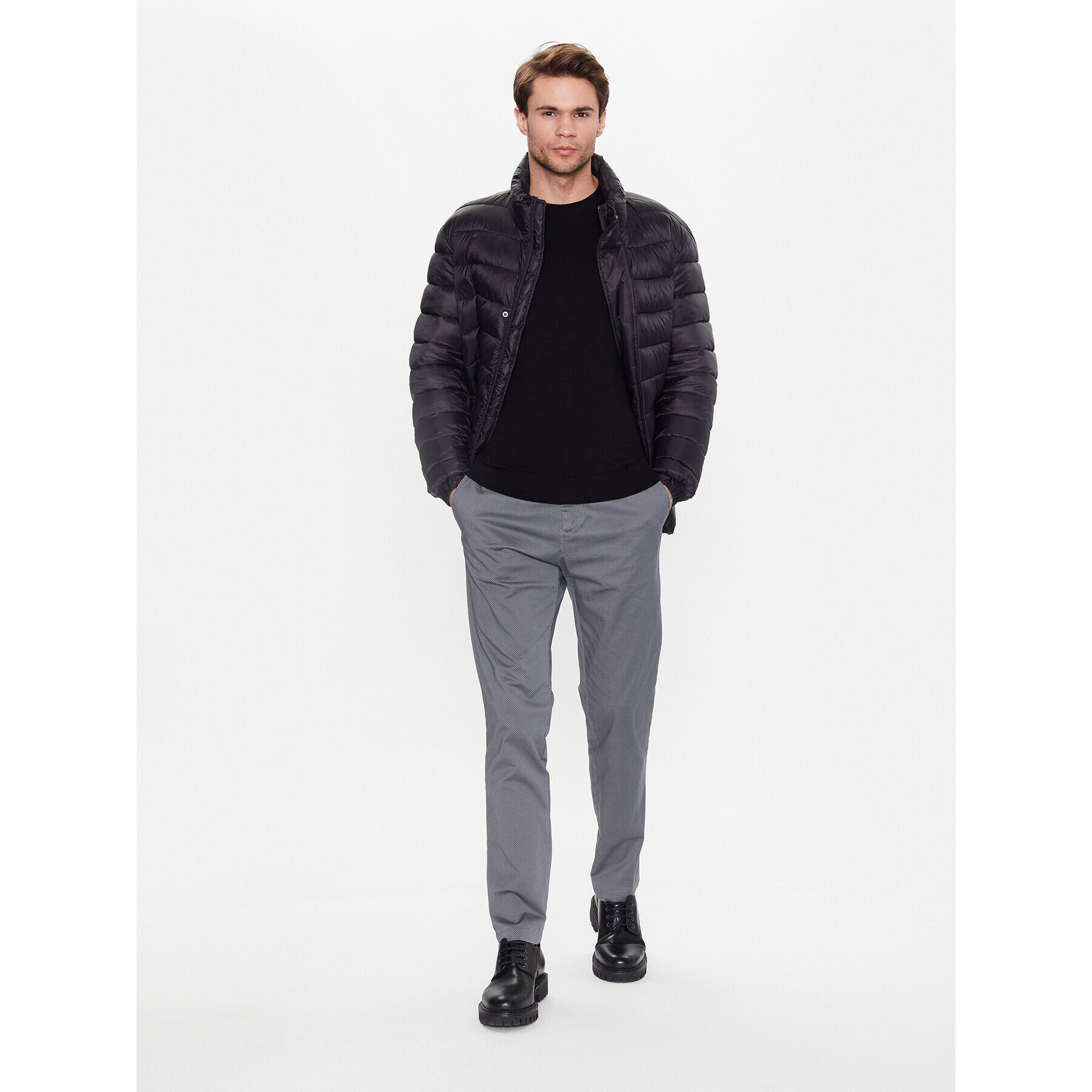 Sisley Пуловер 10F2S1C78 Черен Regular Fit - Pepit.bg