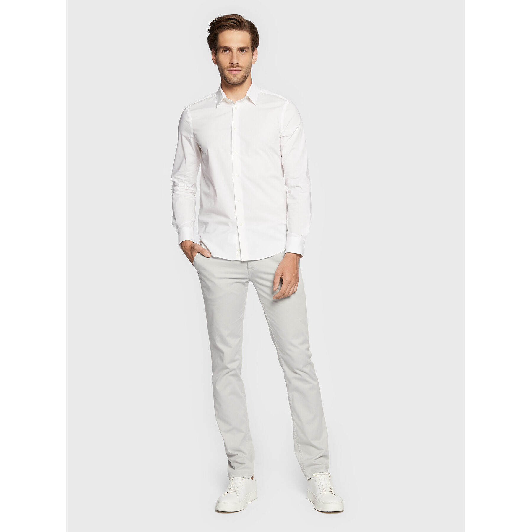 Sisley Риза 5CNX5QL19 Бял Slim Fit - Pepit.bg