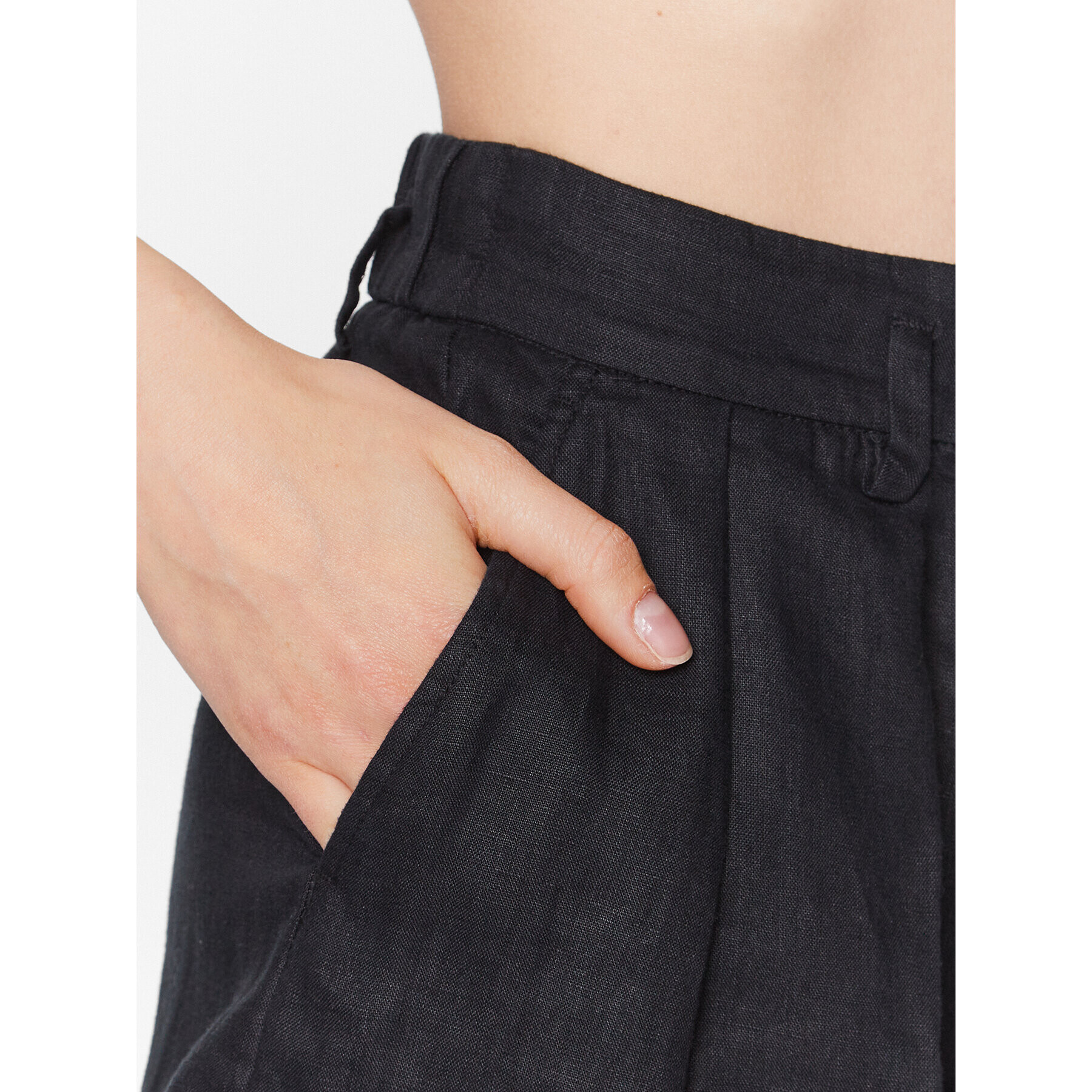 Sisley Шорти от плат 4AGHL900Q Черен Regular Fit - Pepit.bg
