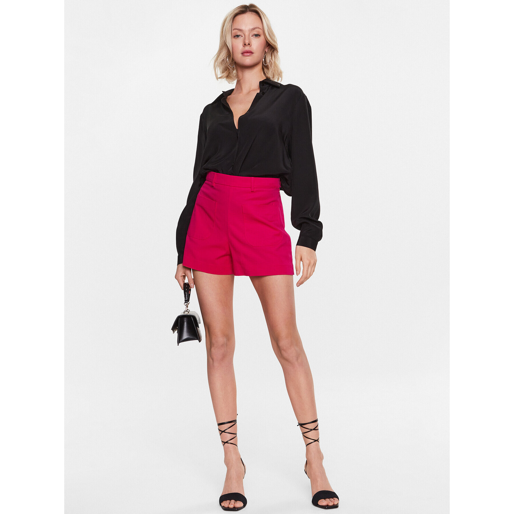 Sisley Шорти от плат 4IULL900P Розов Regular Fit - Pepit.bg
