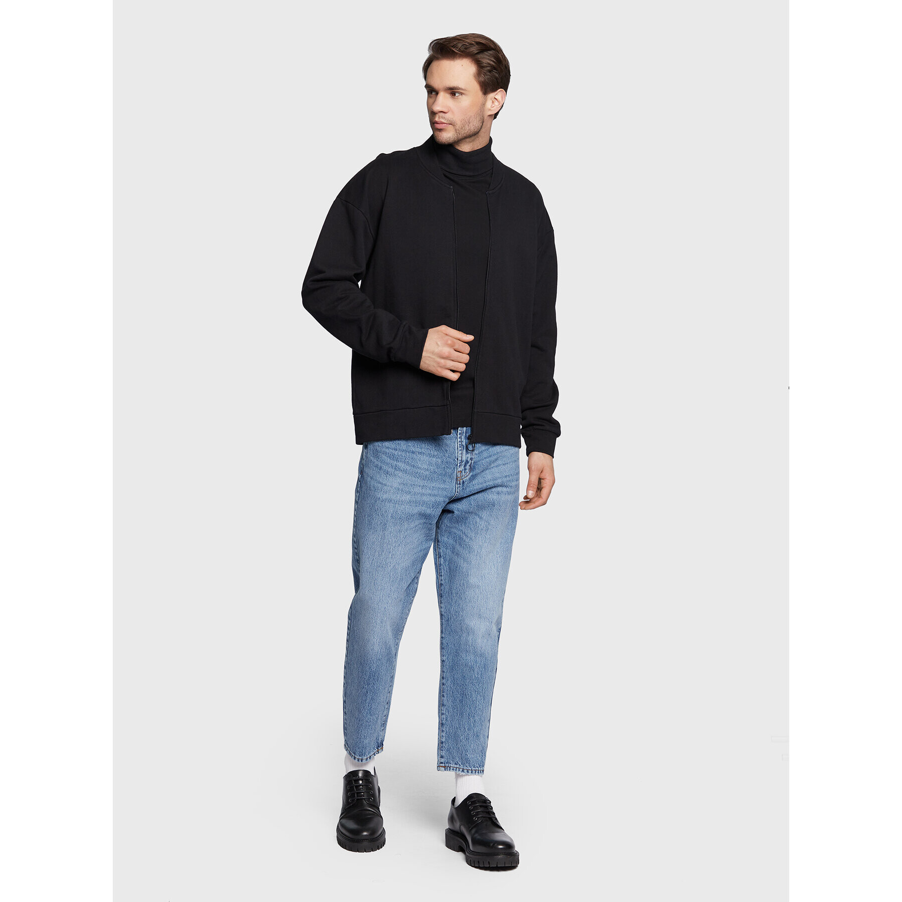 Sisley Суитшърт 35HRS5009 Черен Regular Fit - Pepit.bg