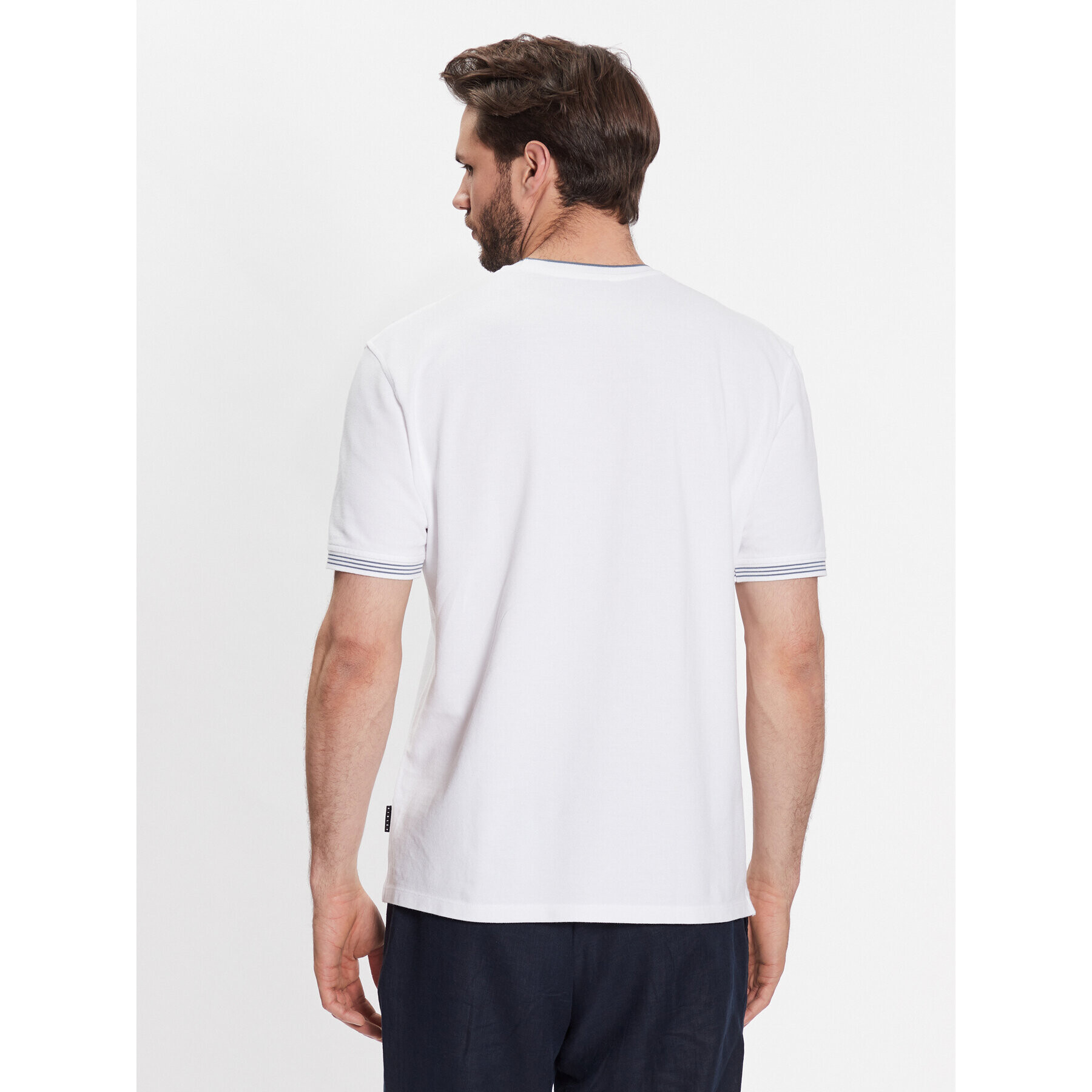 Sisley Тишърт 3B2ZS102F Бял Regular Fit - Pepit.bg