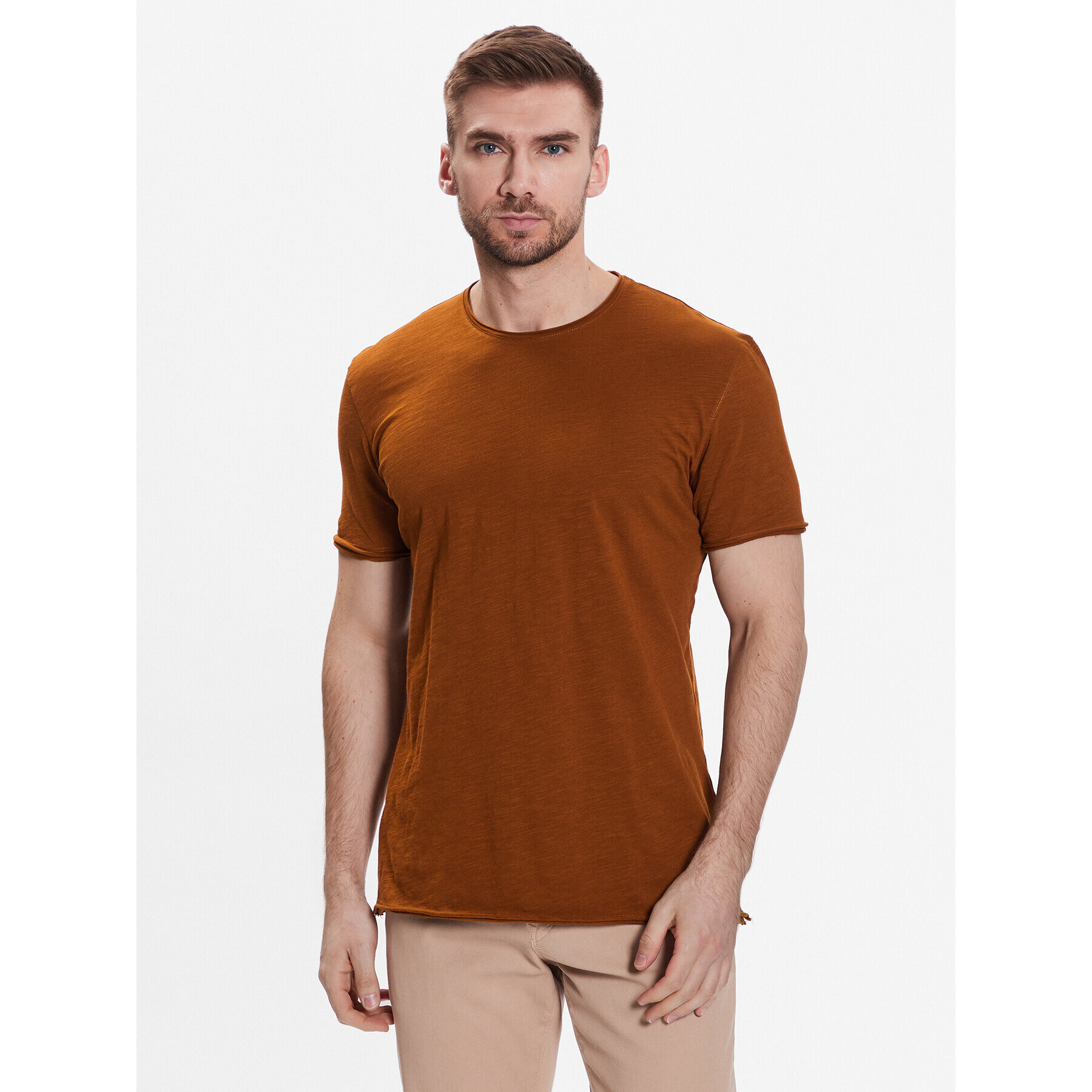 Sisley Тишърт 3YR7S101K Кафяв Slim Fit - Pepit.bg