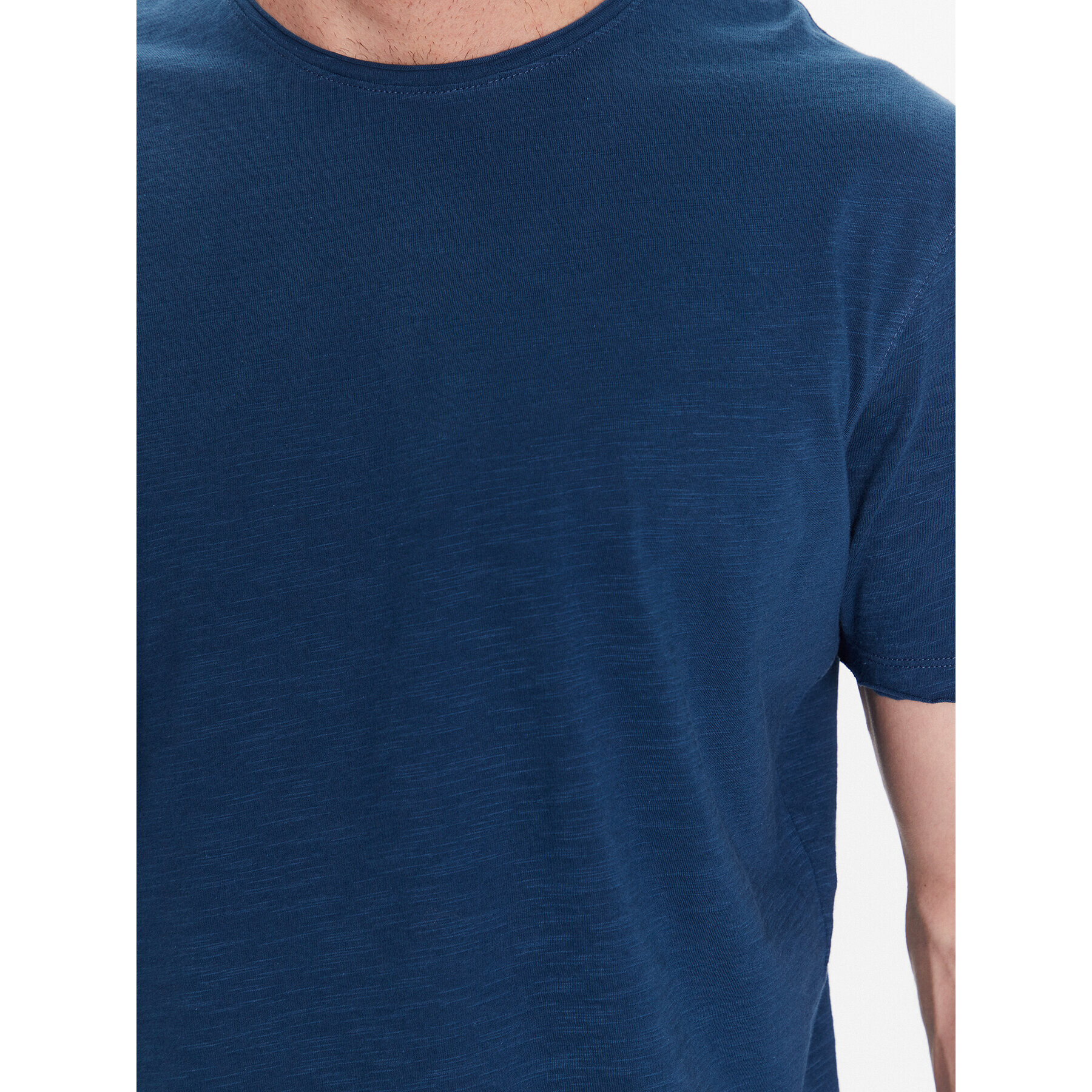 Sisley Тишърт 3YR7S101K Син Slim Fit - Pepit.bg