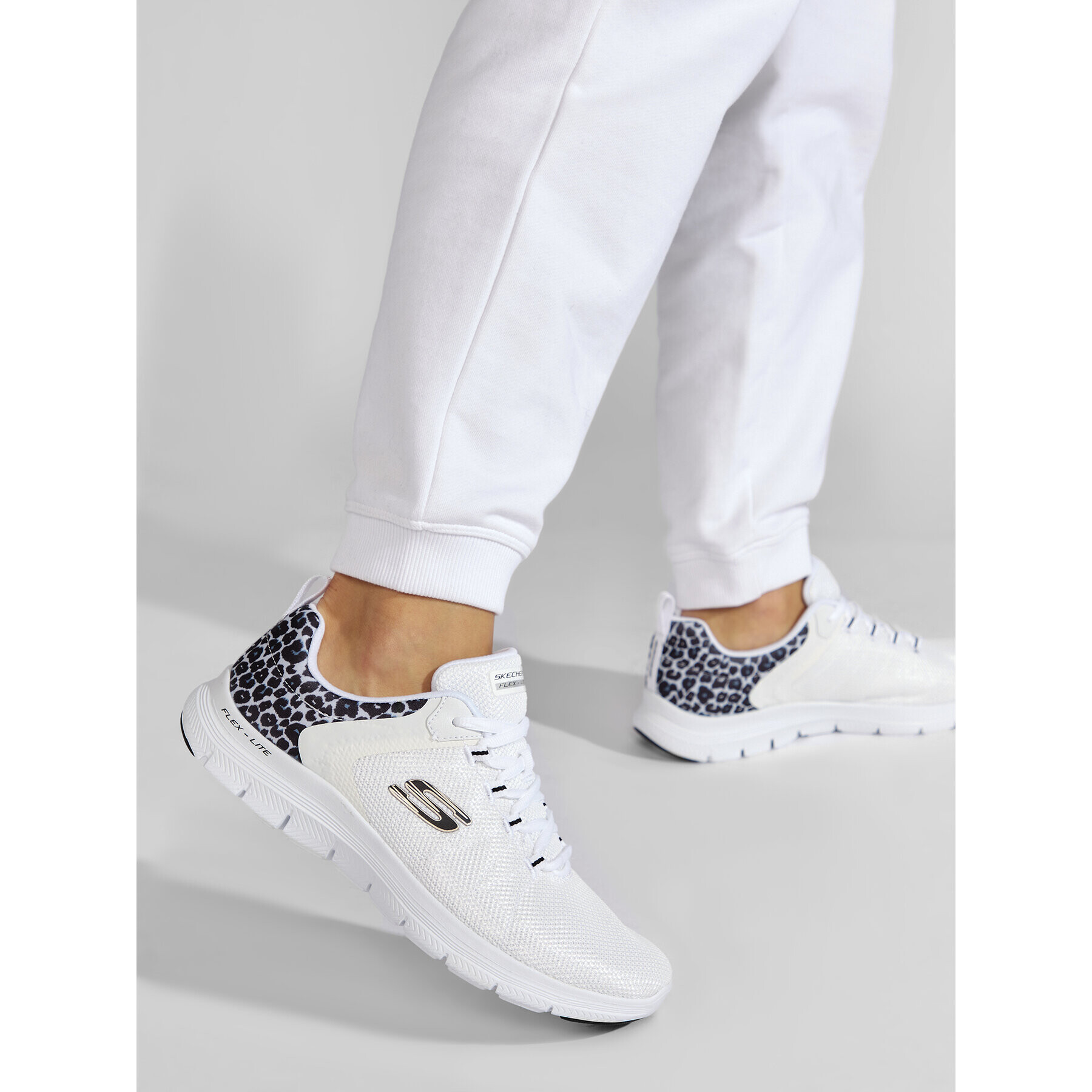 Skechers Обувки Wild Ballad 149582/WHLD Бял - Pepit.bg