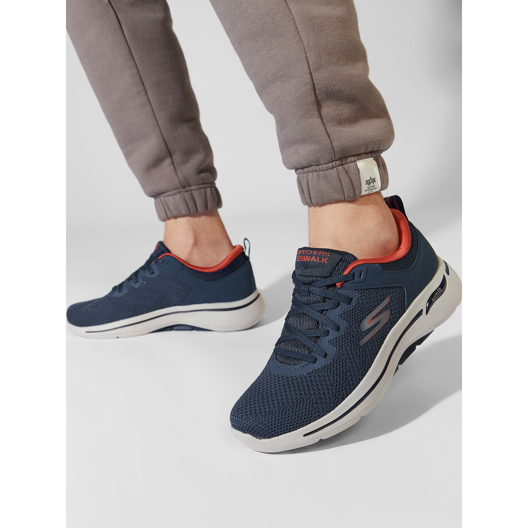 Skechers Сникърси Go Walk Arch Fit 216254/NVY Тъмносин - Pepit.bg