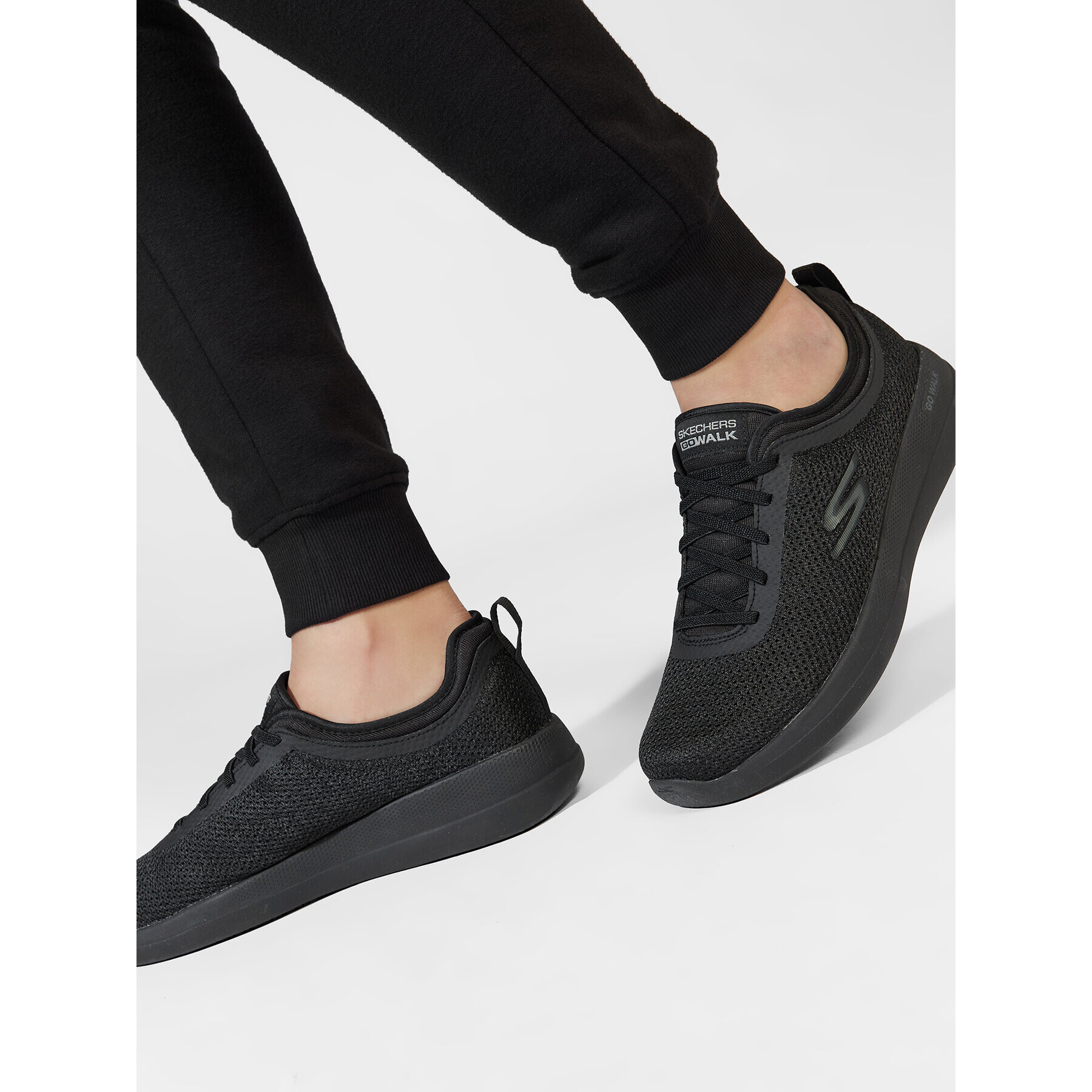 Skechers Сникърси Go Walk Stability 216142/BBK Черен - Pepit.bg