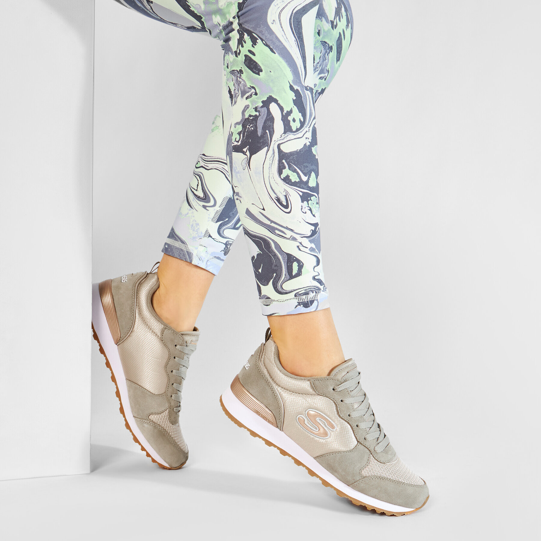 Skechers Сникърси Golden Gurl 111/TPE Сив - Pepit.bg
