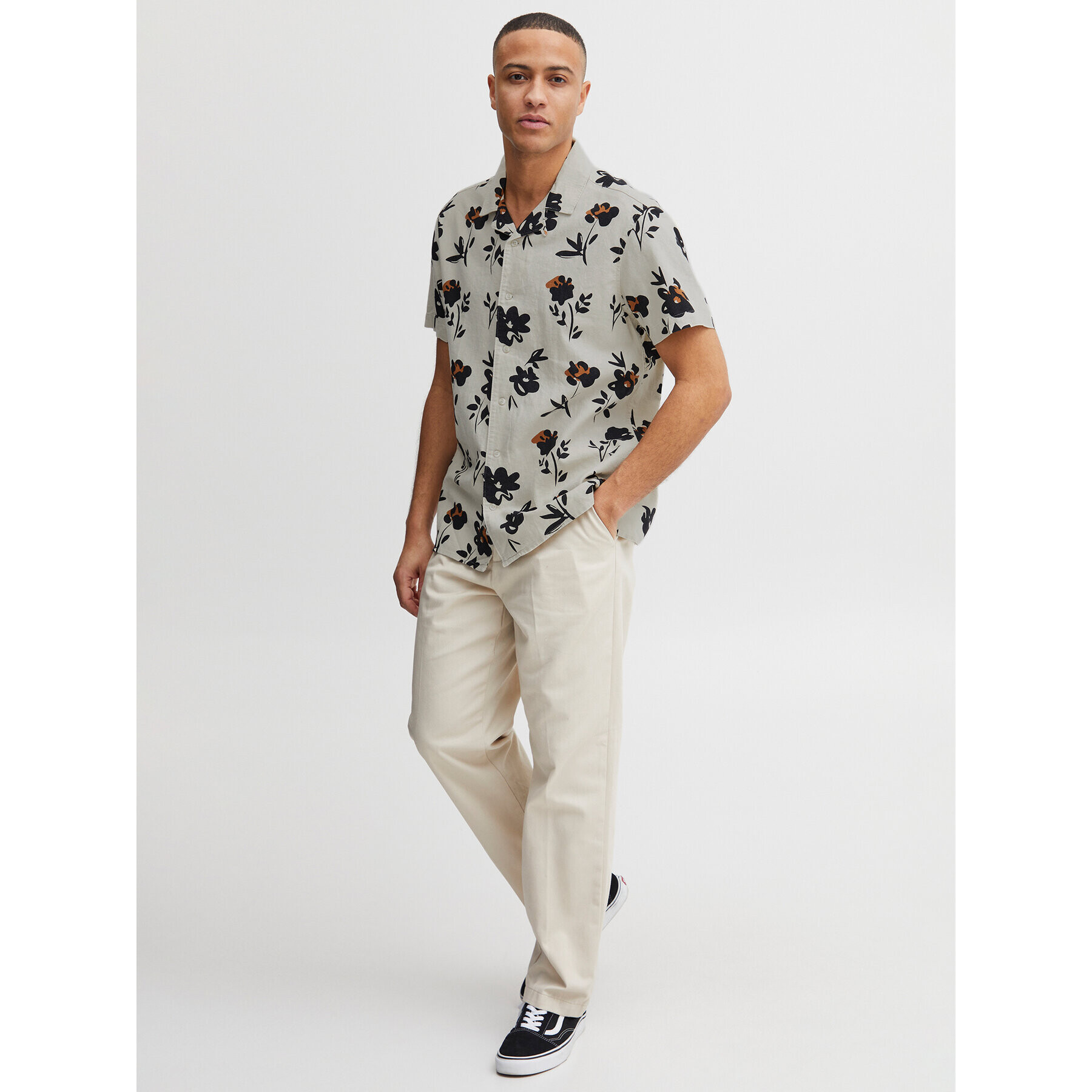 Solid Риза 21107687 Бежов Regular Fit - Pepit.bg