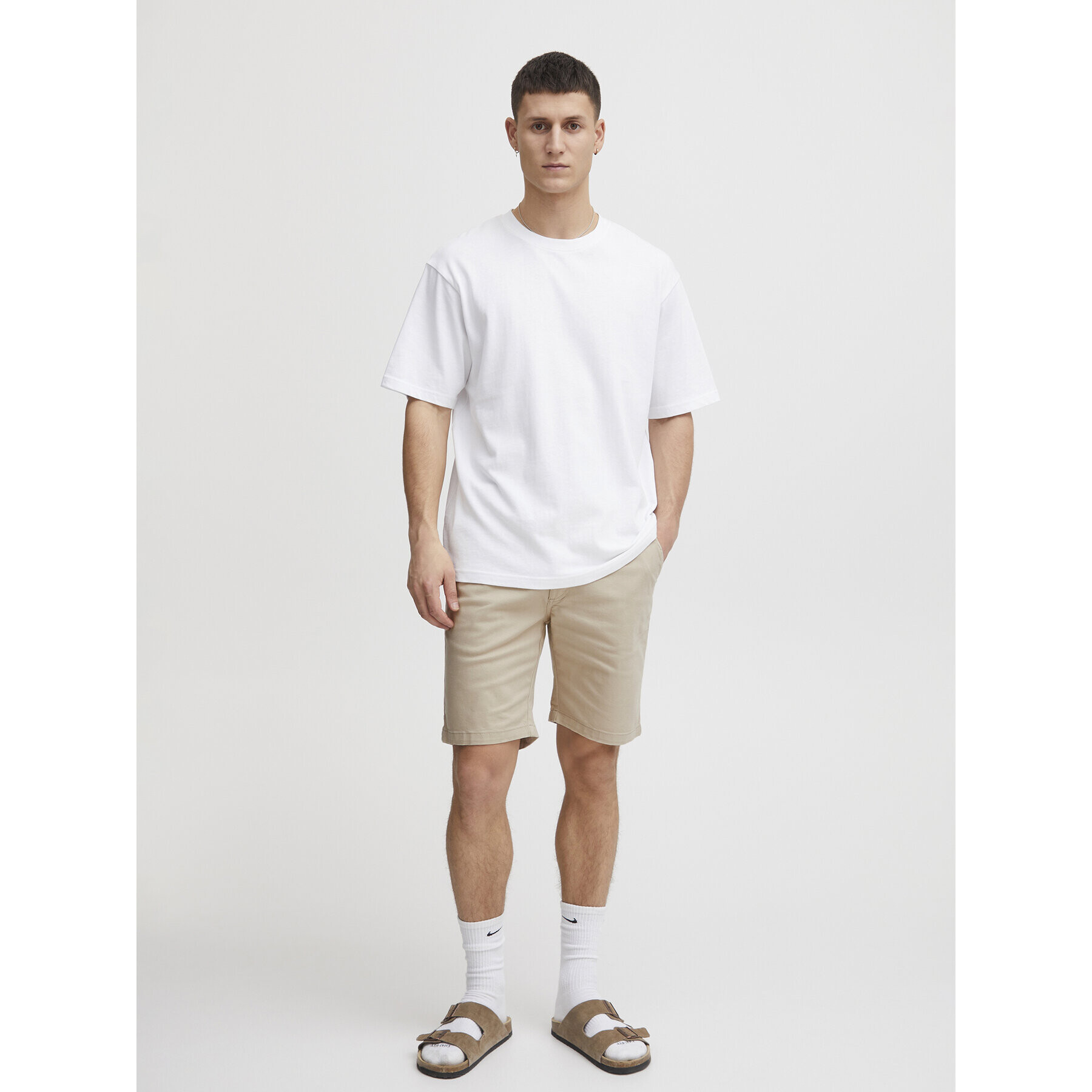 Solid Шорти от плат 21107811 Бежов Regular Fit - Pepit.bg
