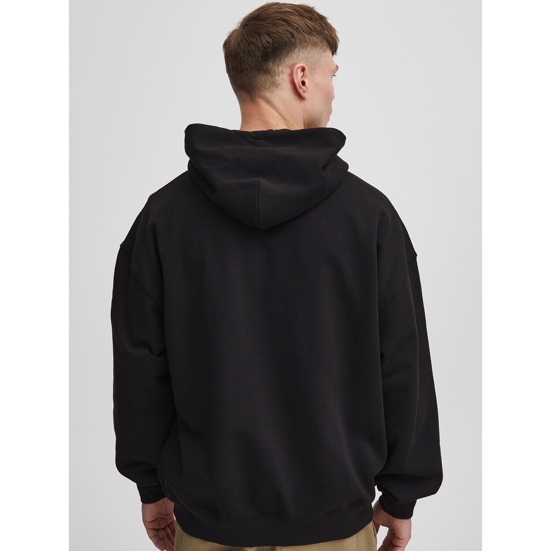 Solid Суитшърт 21107856 Черен Regular Fit - Pepit.bg