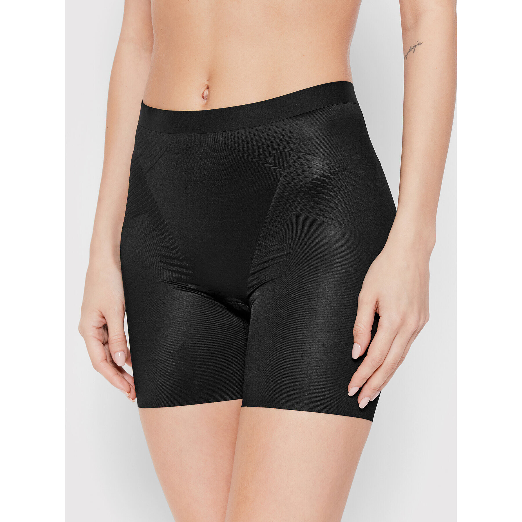 SPANX Моделиращо бельо долна част Thinstincts® 2.0 10252R Черен - Pepit.bg