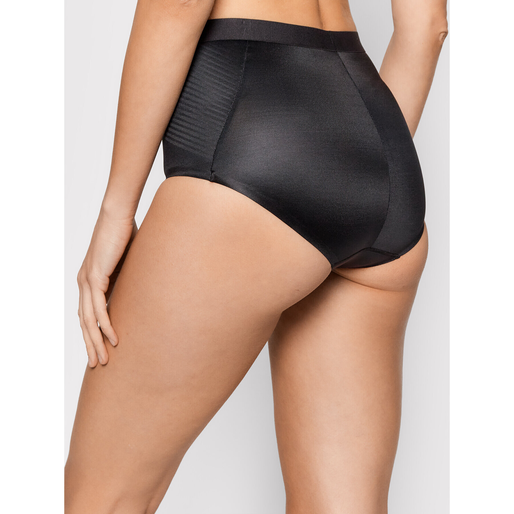 SPANX Моделиращо бельо долна част Thinstincts® 2.0 10251R Черен - Pepit.bg