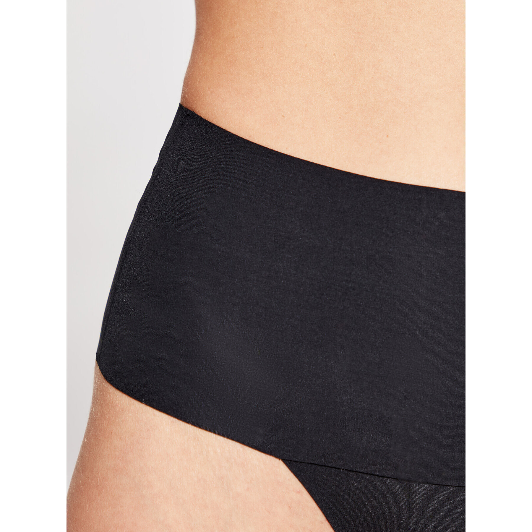 SPANX Моделиращо бельо долна част Undie-tectable® SP0115 Черен - Pepit.bg