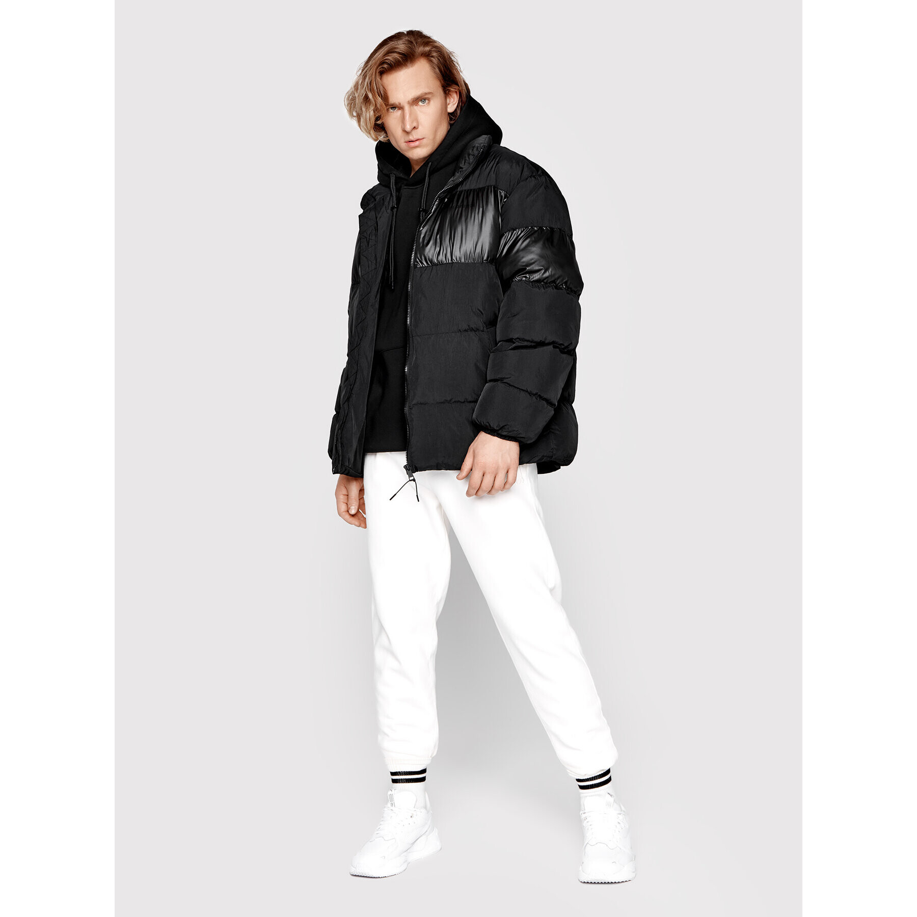 Sprandi Пухено яке SP22-KUM533 Черен Regular Fit - Pepit.bg