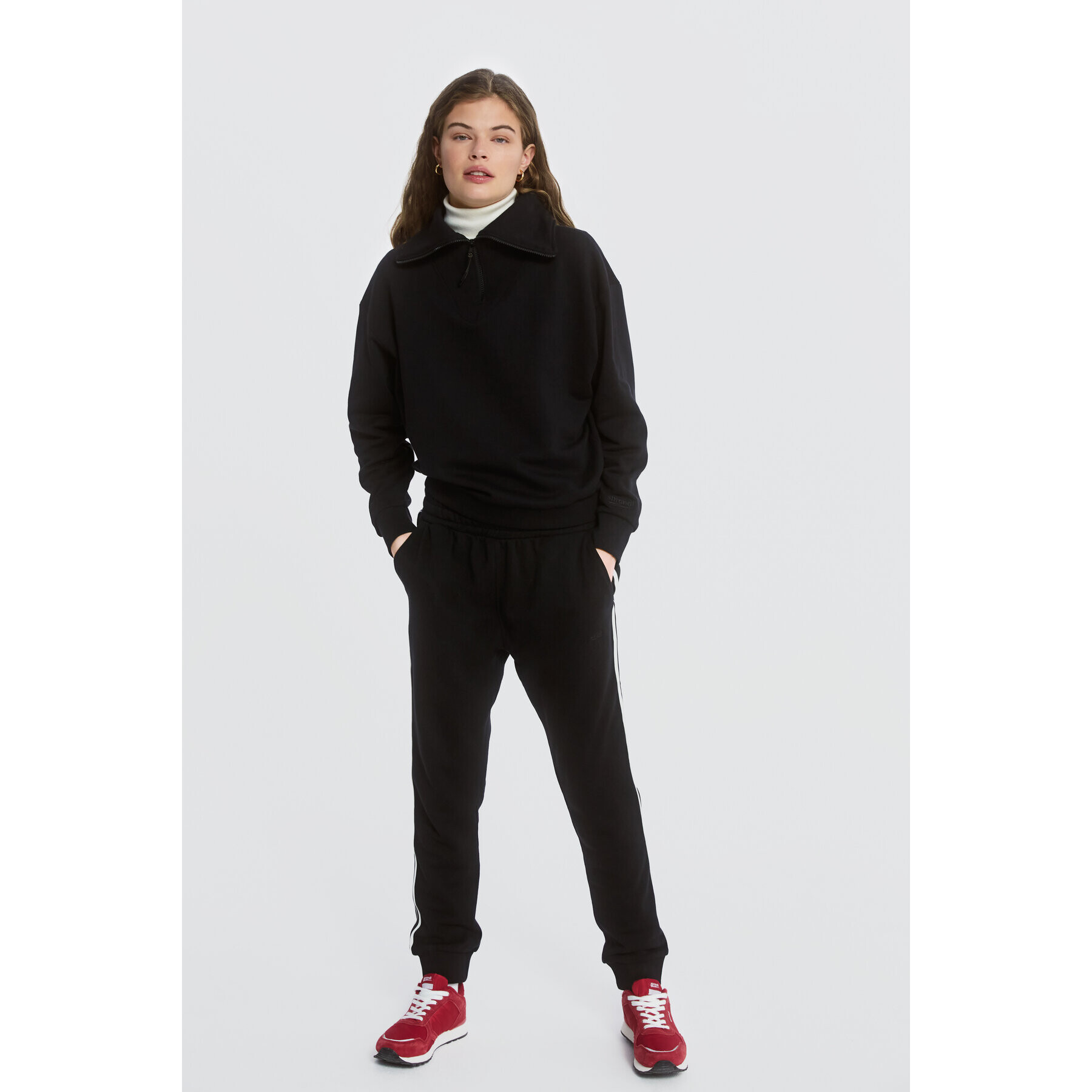 Sprandi Суитшърт AW21-BJD020 Черен Regular Fit - Pepit.bg