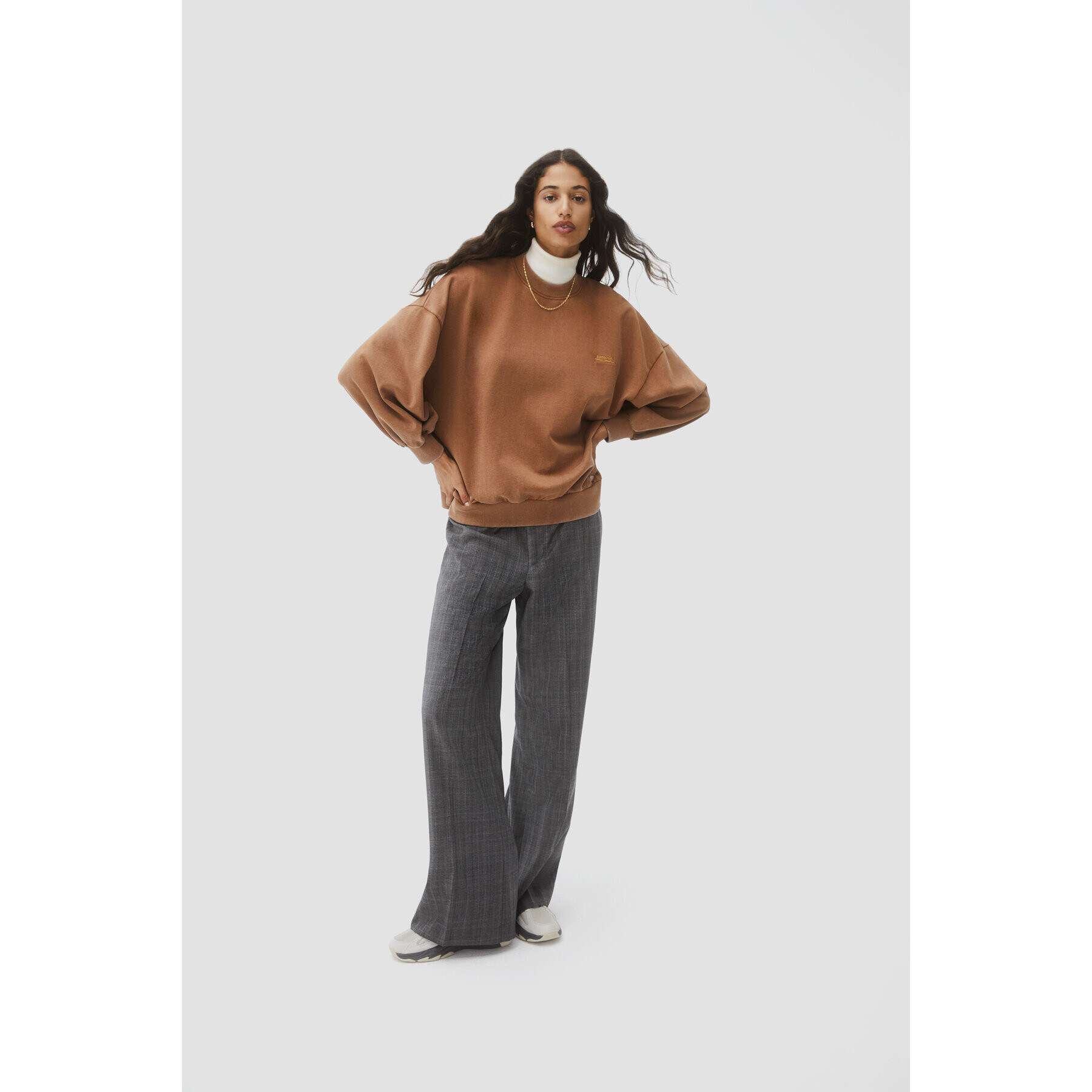 Sprandi Суитшърт AW21-BJD024 Кафяв Oversize - Pepit.bg