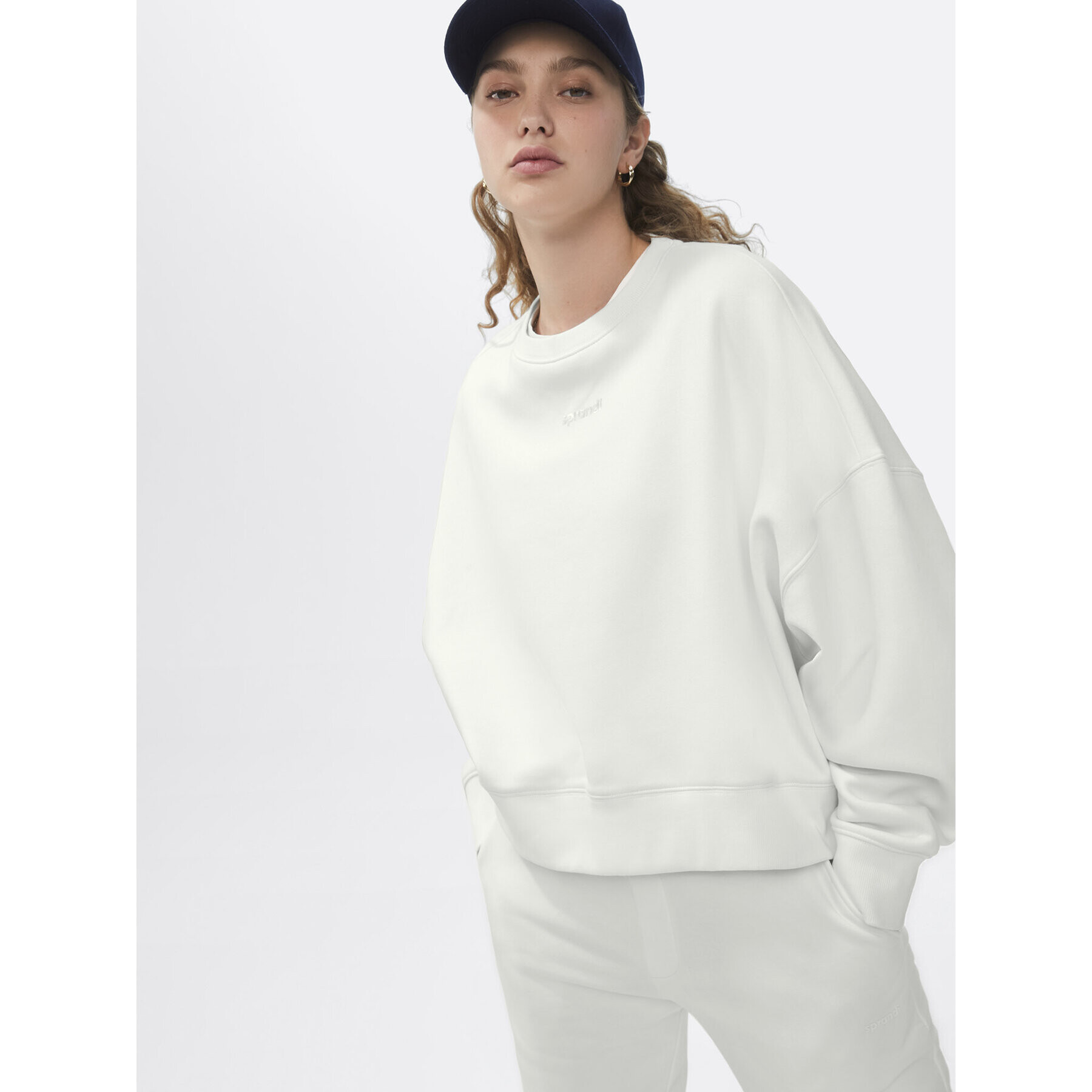 Sprandi Суитшърт SP22-BLD102 Бял Relaxed Fit - Pepit.bg