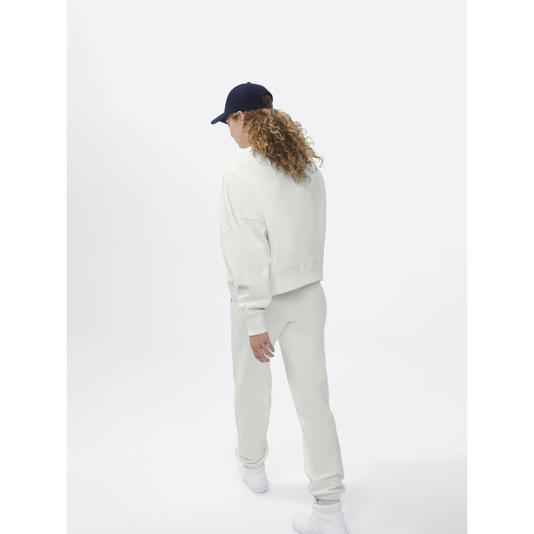 Sprandi Суитшърт SP22-BLD102 Бял Relaxed Fit - Pepit.bg