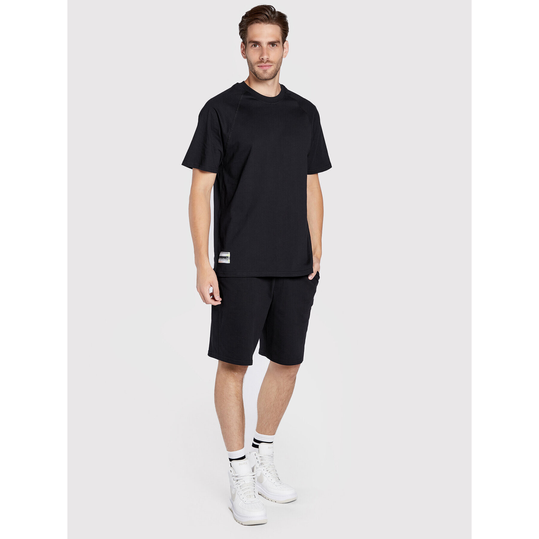 Sprandi Тишърт SP22-TSM200 Черен Regular Fit - Pepit.bg