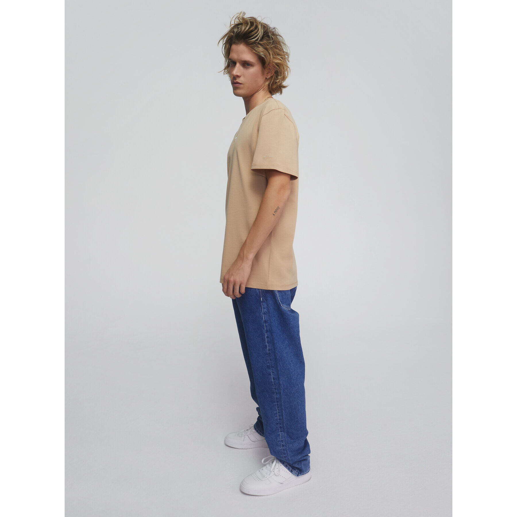 Sprandi Тишърт SS21-TSM006 Бежов Regular Fit - Pepit.bg