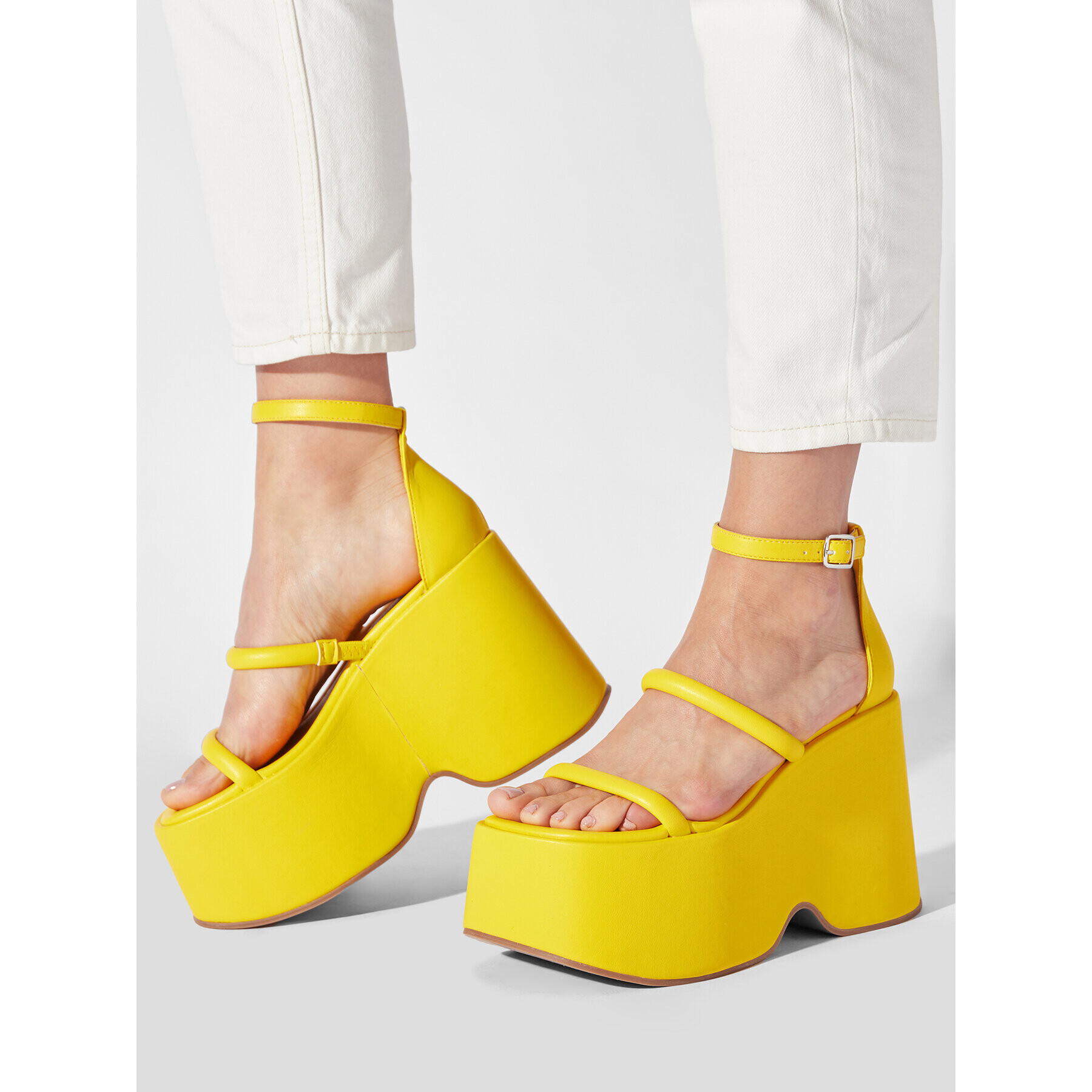 Steve Madden Сандали Graciela SM11002403-798 Жълт - Pepit.bg