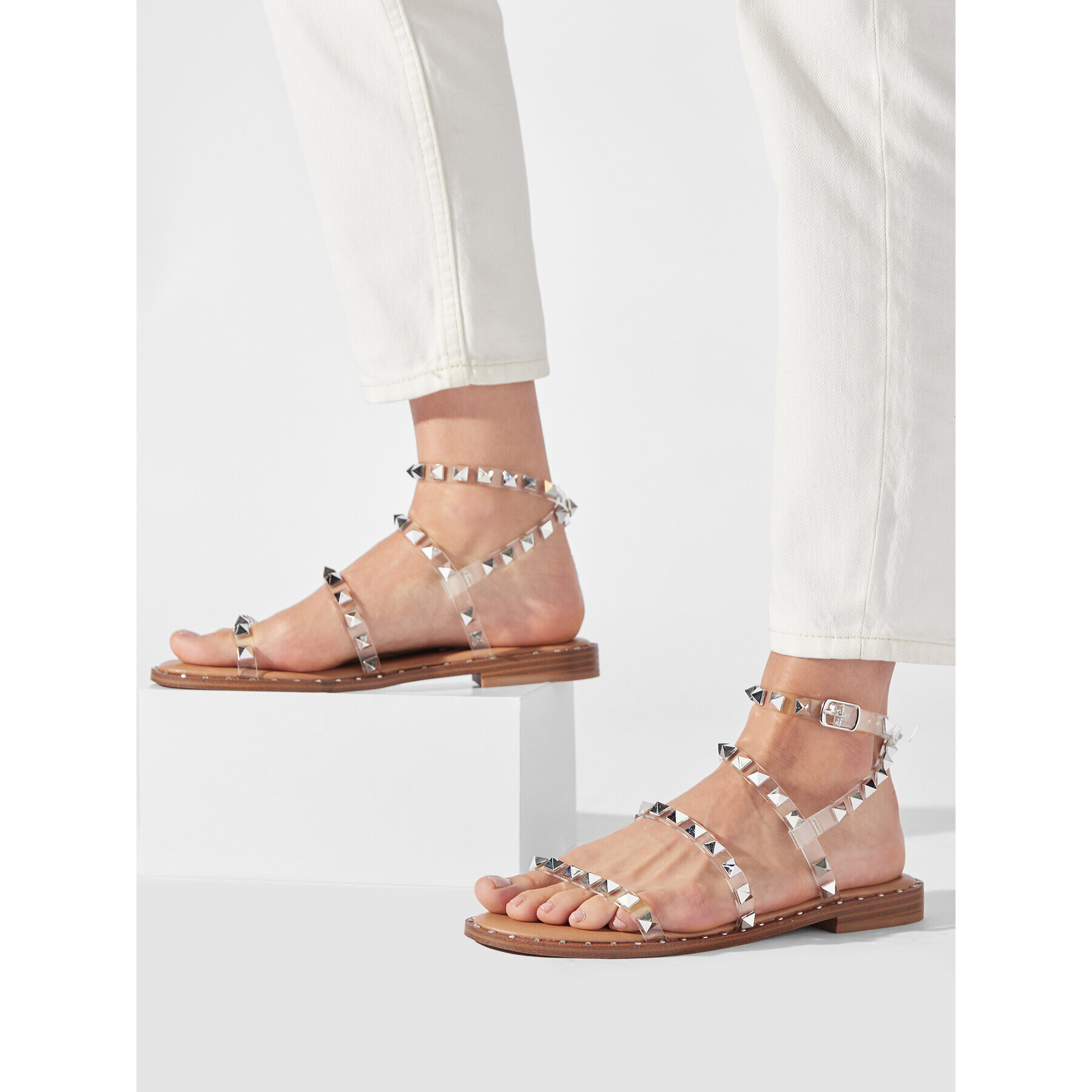 Steve Madden Сандали Travel SM11001114-494 Бежов - Pepit.bg