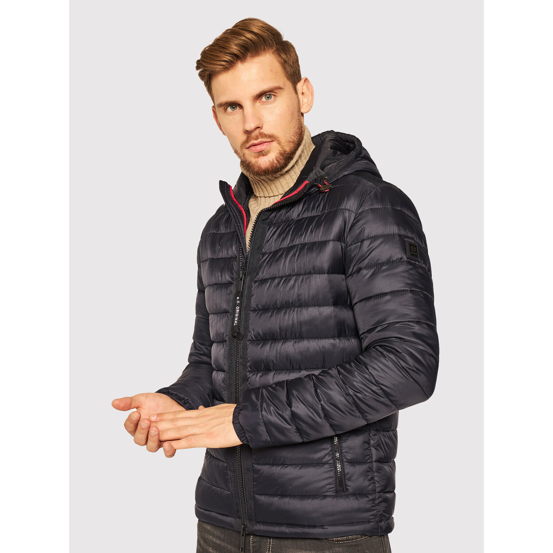 Strellson Пухено яке 11 S.C. Modica 30023013 Черен Regular Fit - Pepit.bg
