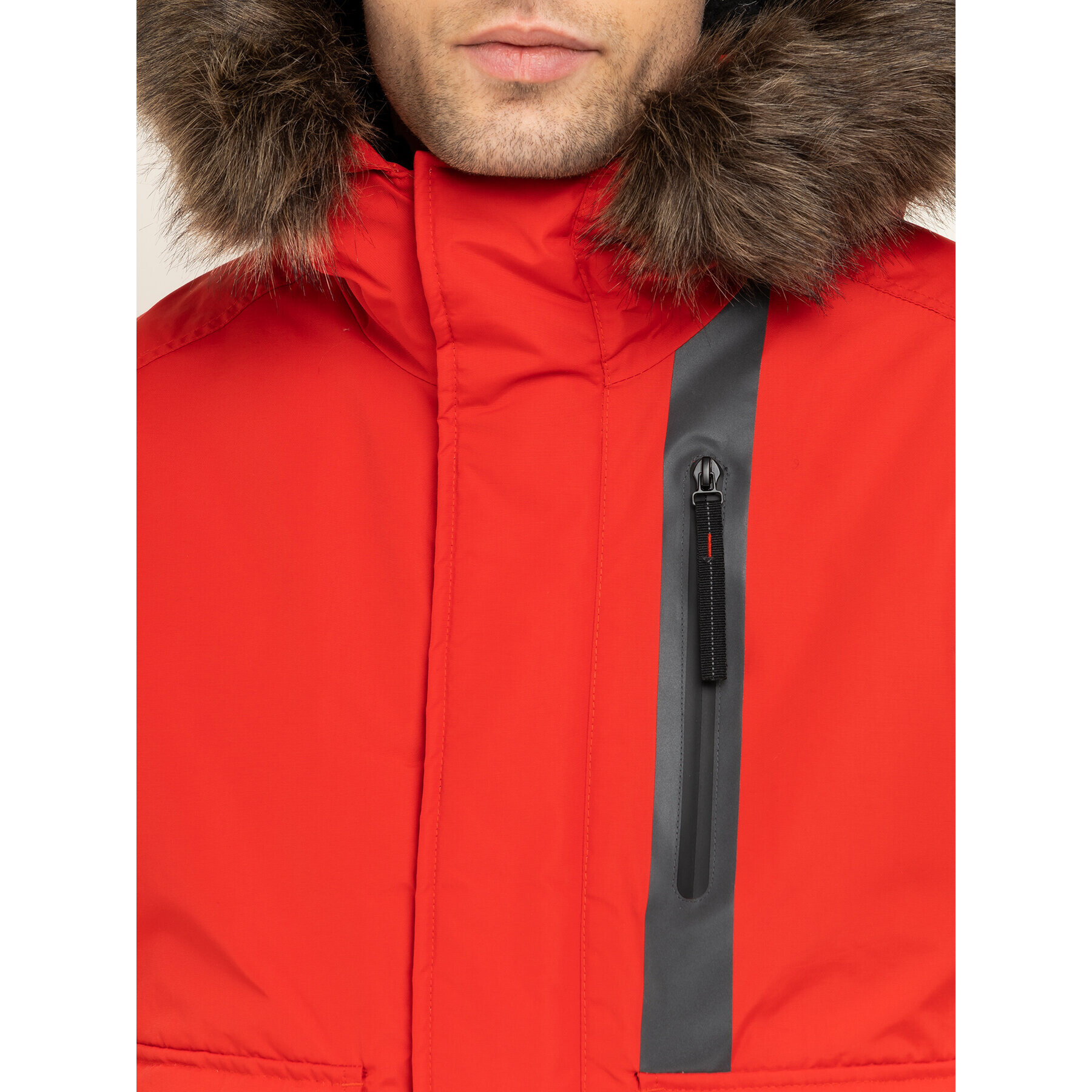 Superdry Пухено яке Everest M5000039A Червен Regular Fit - Pepit.bg