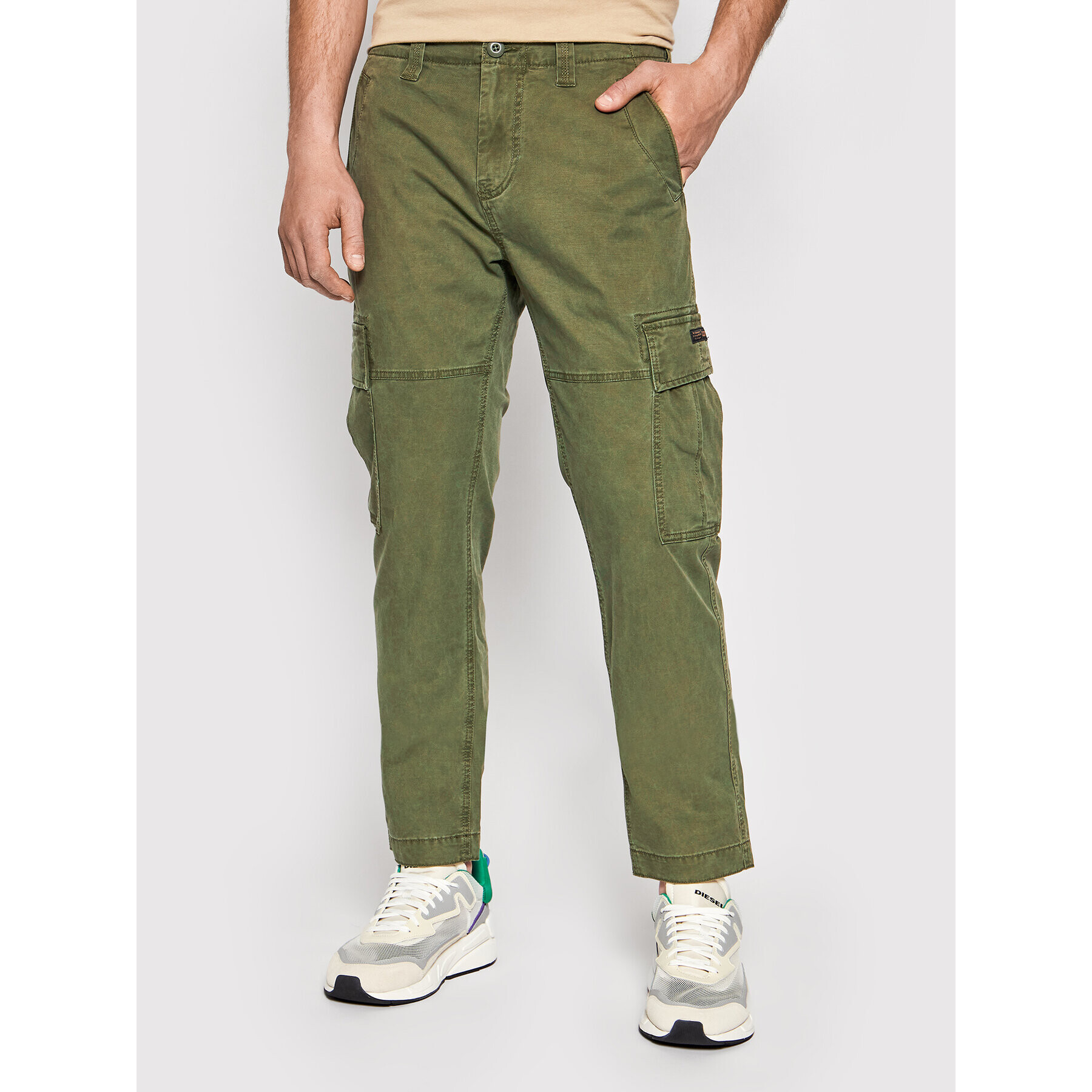 Superdry Текстилни панталони Cargo M7010195A Зелен Straight Fit - Pepit.bg