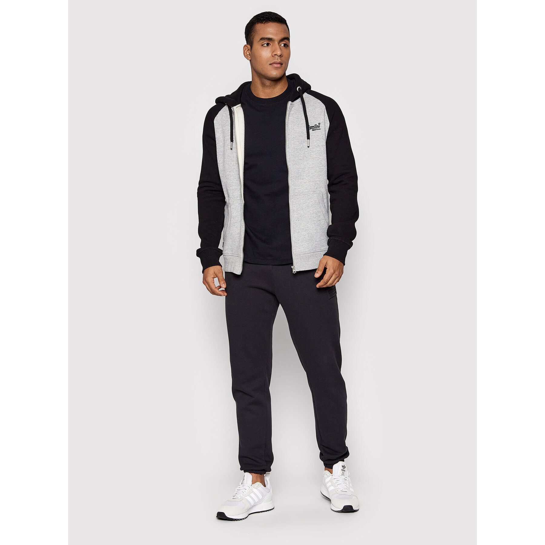 Superdry Тишърт Vintage Logo M1011245B Черен Regular Fit - Pepit.bg