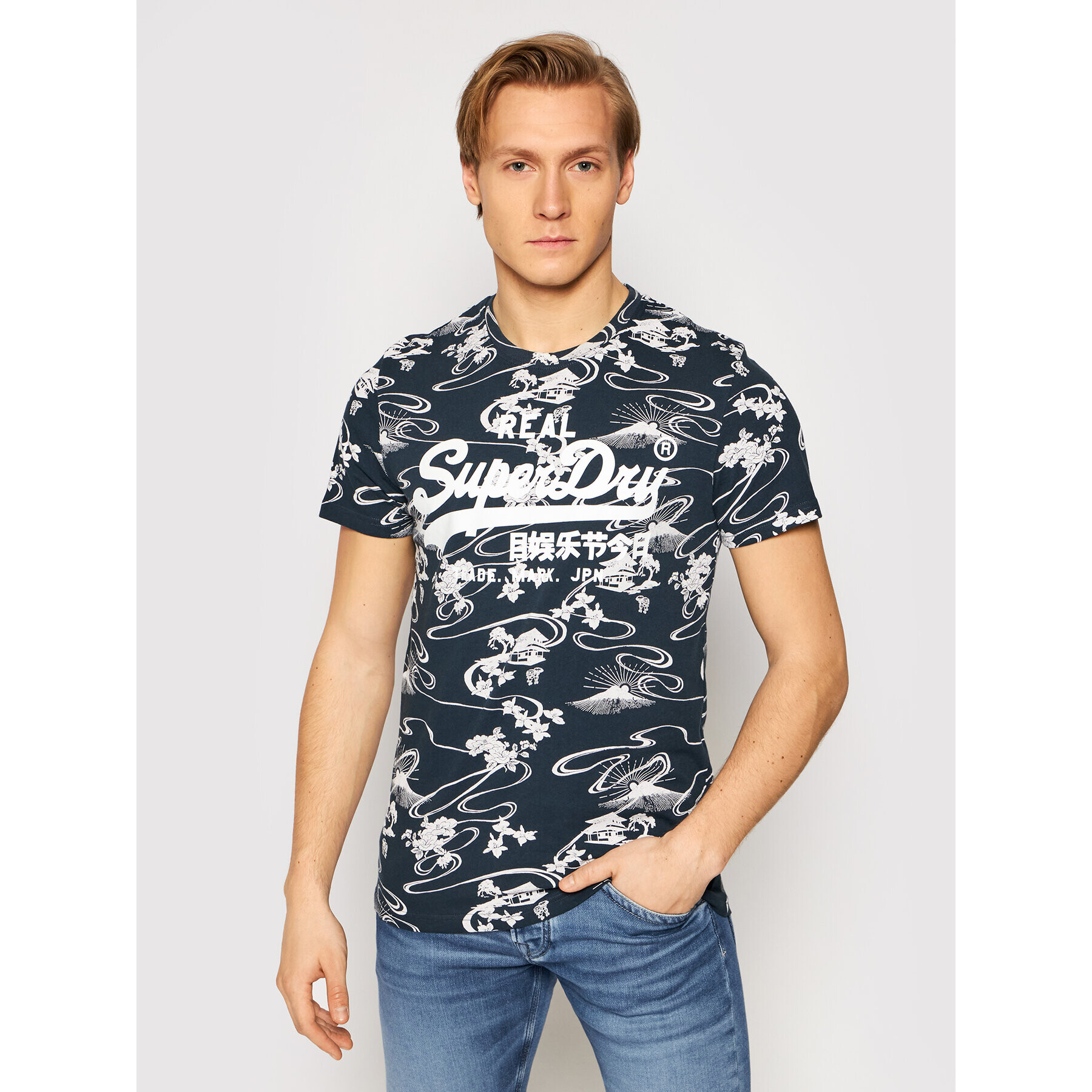 Superdry Тишърт Vl Aop M1010999A Тъмносин Regular Fit - Pepit.bg