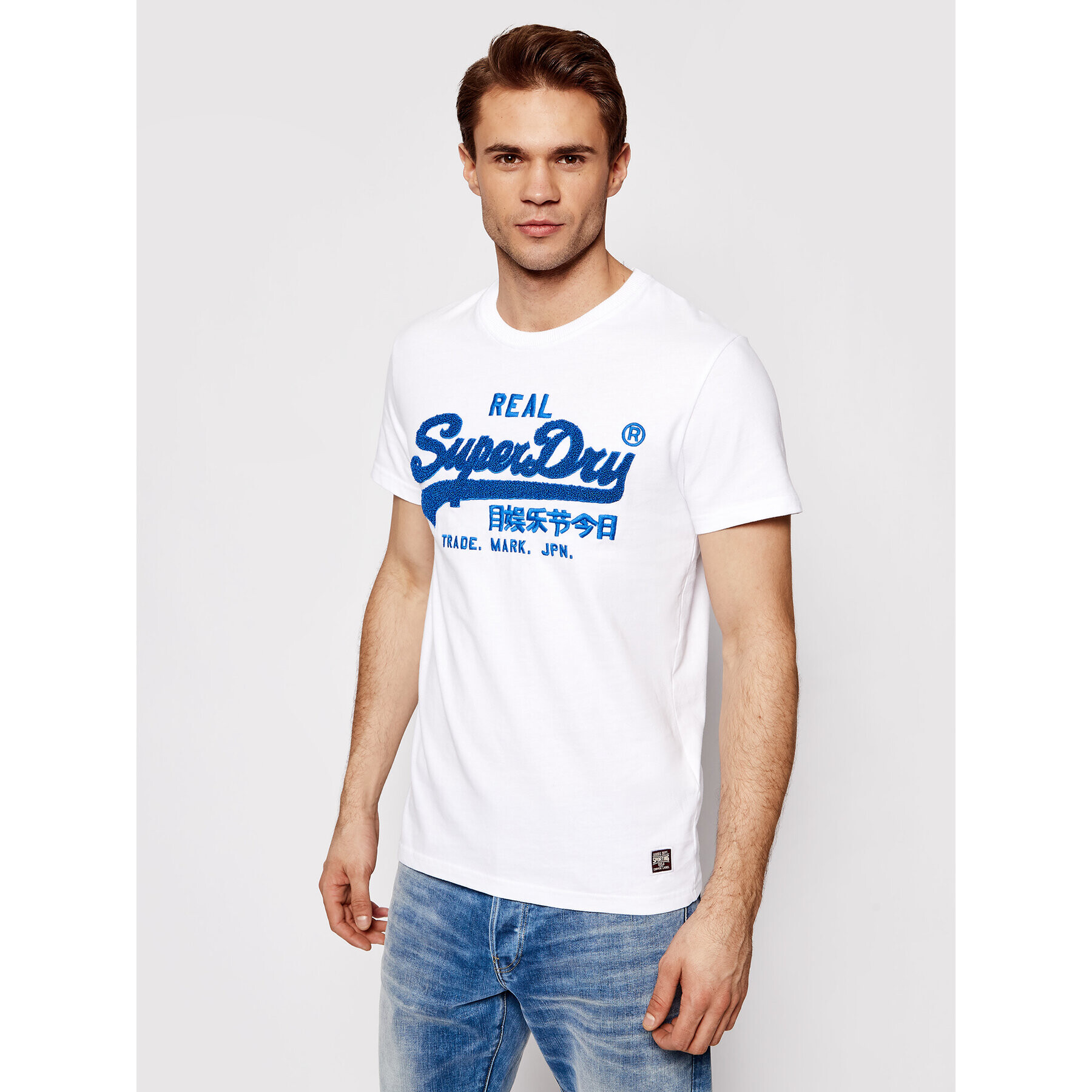 Superdry Тишърт Vl Chenille Tee M1011005A Бял Regular Fit - Pepit.bg
